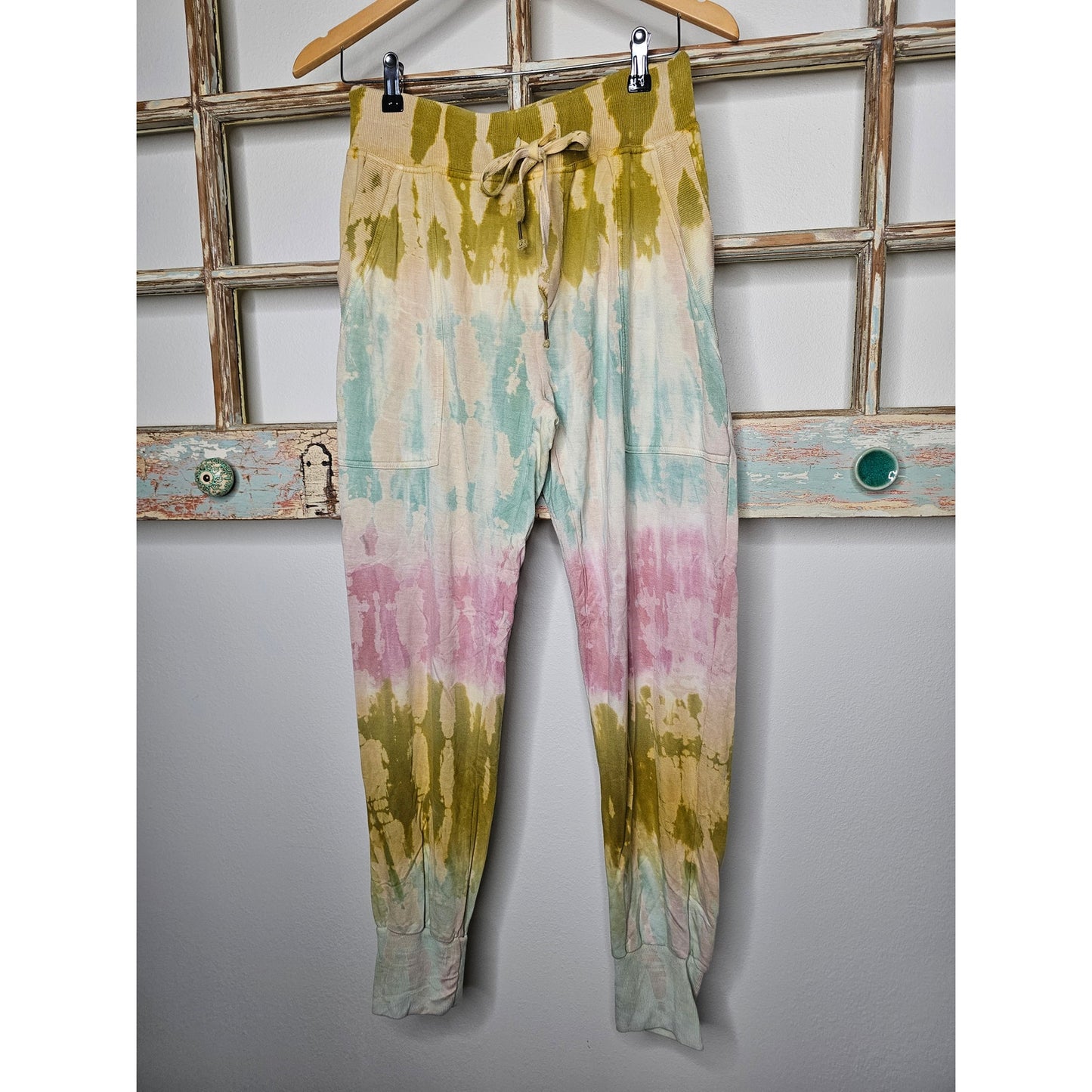 Tie Dye Young Fabulous and Broke Sweatpants Ladies size Large