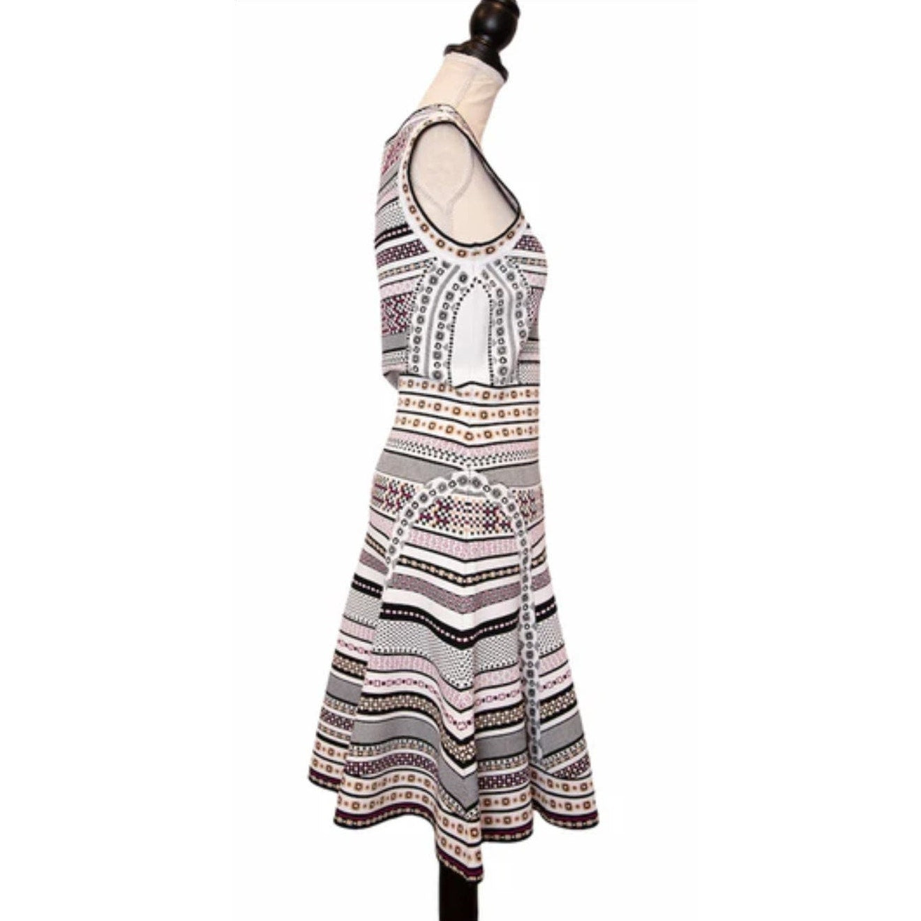 NWOT Diane Von Furstenberg Kleid IM Bodycon Stil Dress ladies size Medium