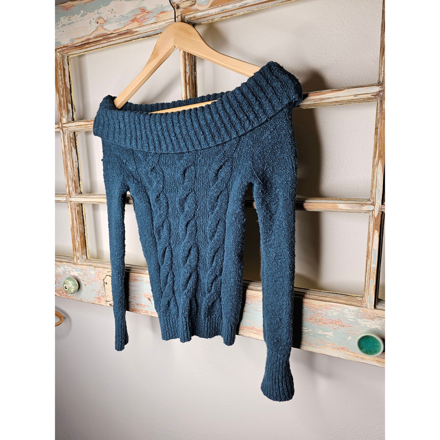 Free People Off Shoulder Cable Knit Sweater Ladies size XS
