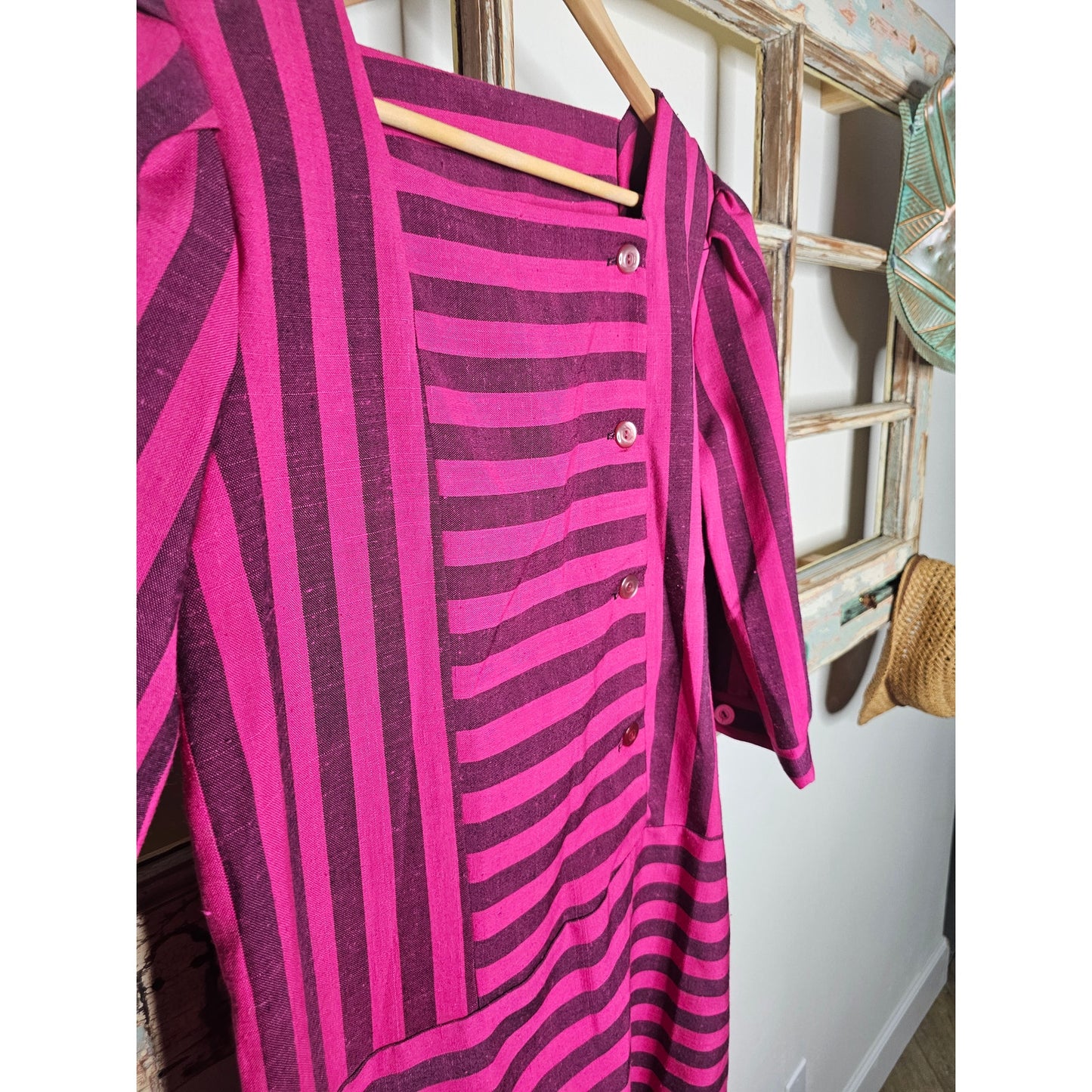 Vintage Pink/Maroon Striped 3/4 Sleeves square neck Ladies size Large