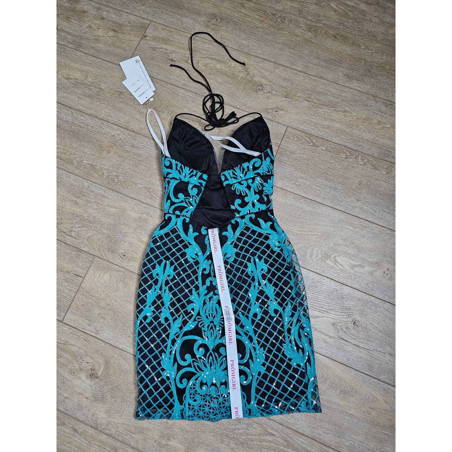 NWT Lace Sequin Basketweave Mini Party Dress Lace Up Back Ladies size 4