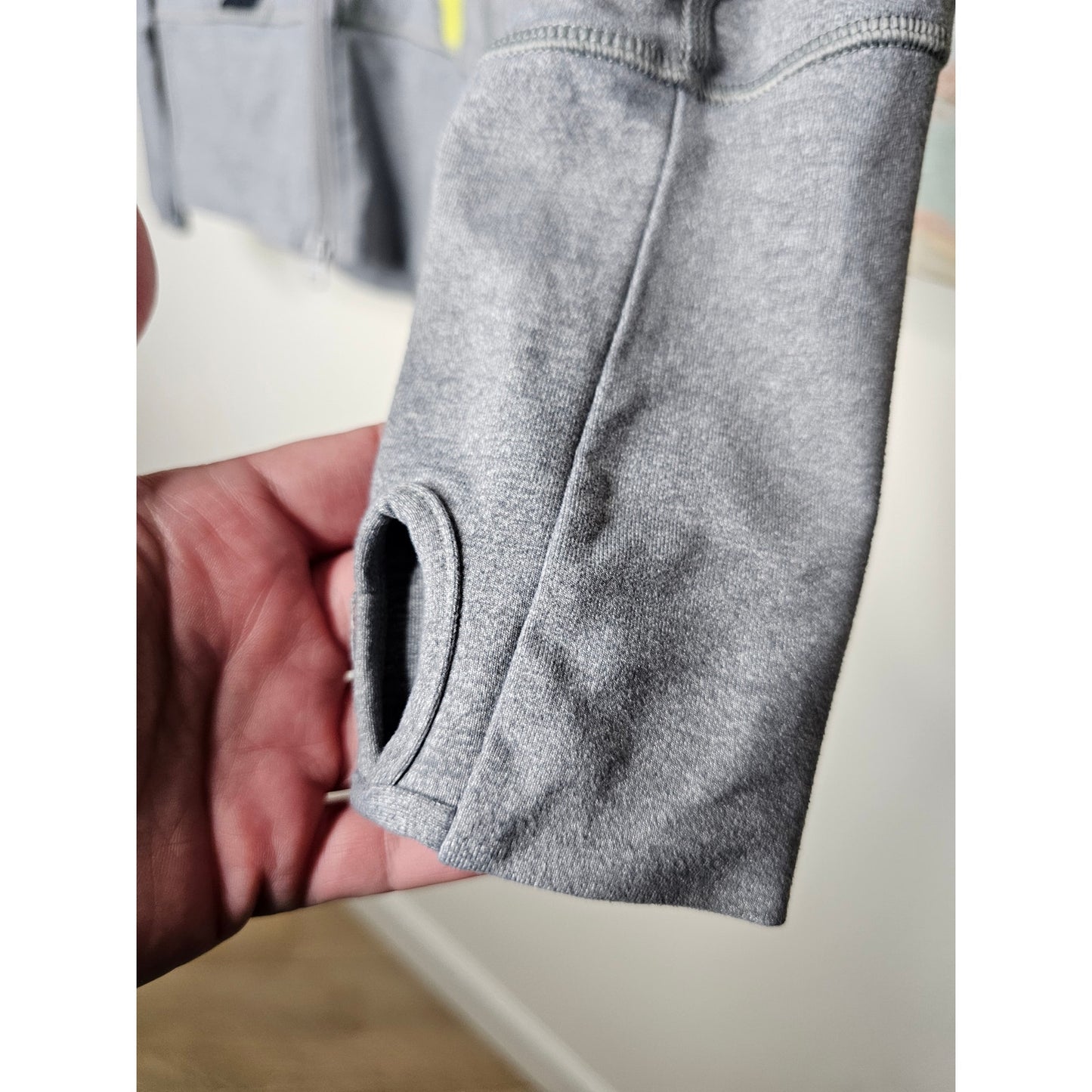 Lululemon in Stride Jacket Gray Graphic Running Full Zip Size 4