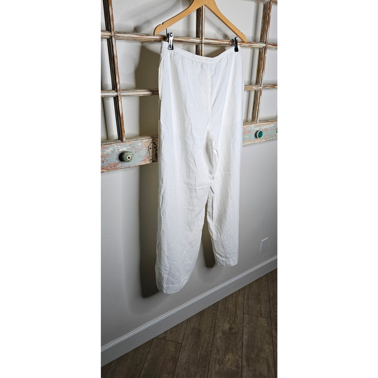 NWT Linen White Pants Wide Leg With Pockets Ladies size Large