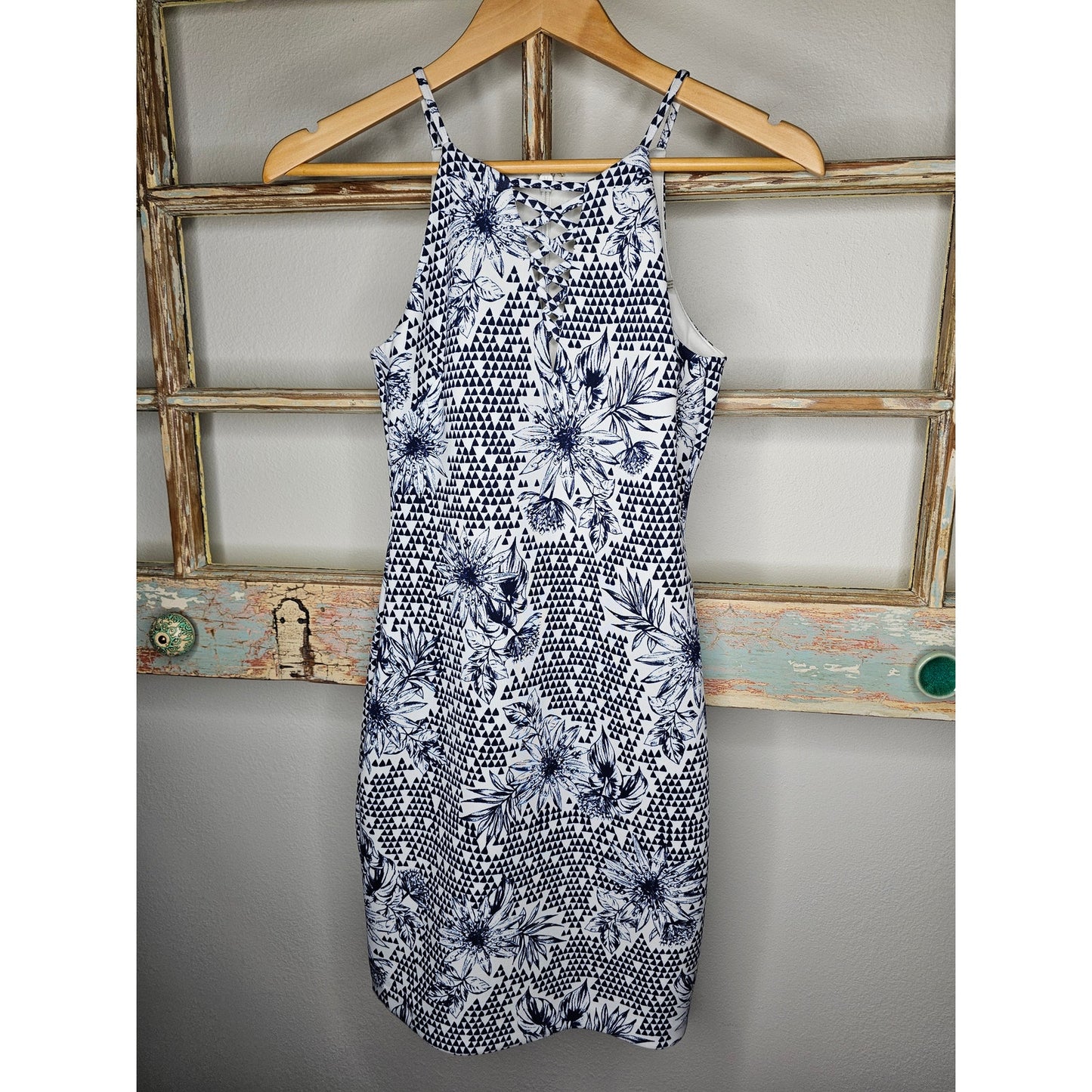 Guess Los Angeles Tropical navy/white Sleeveless Mini Dress size 0