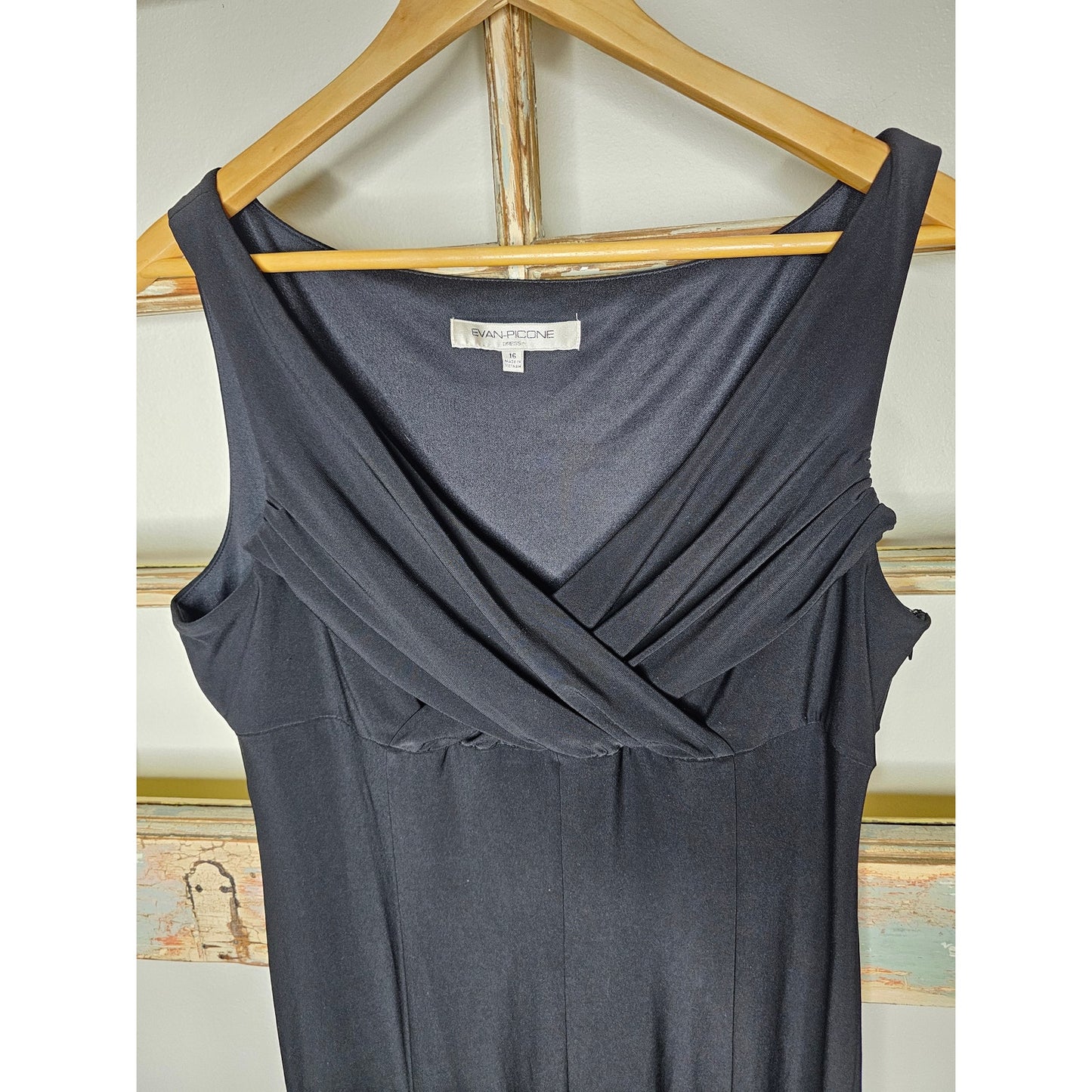 Evan-Picone Black Sleeveless Fit and Flare Midi Dress Ladies size 16