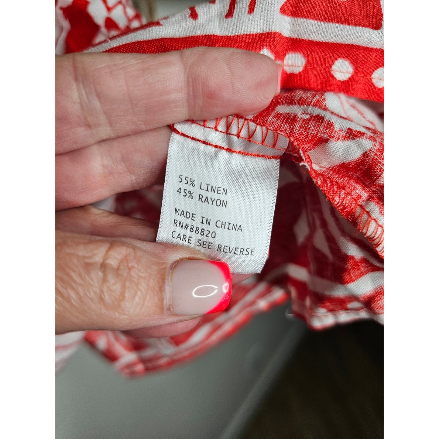 NWOT Haute Hippie red/white Linen blend Tiered Skirt Ladies size Medium