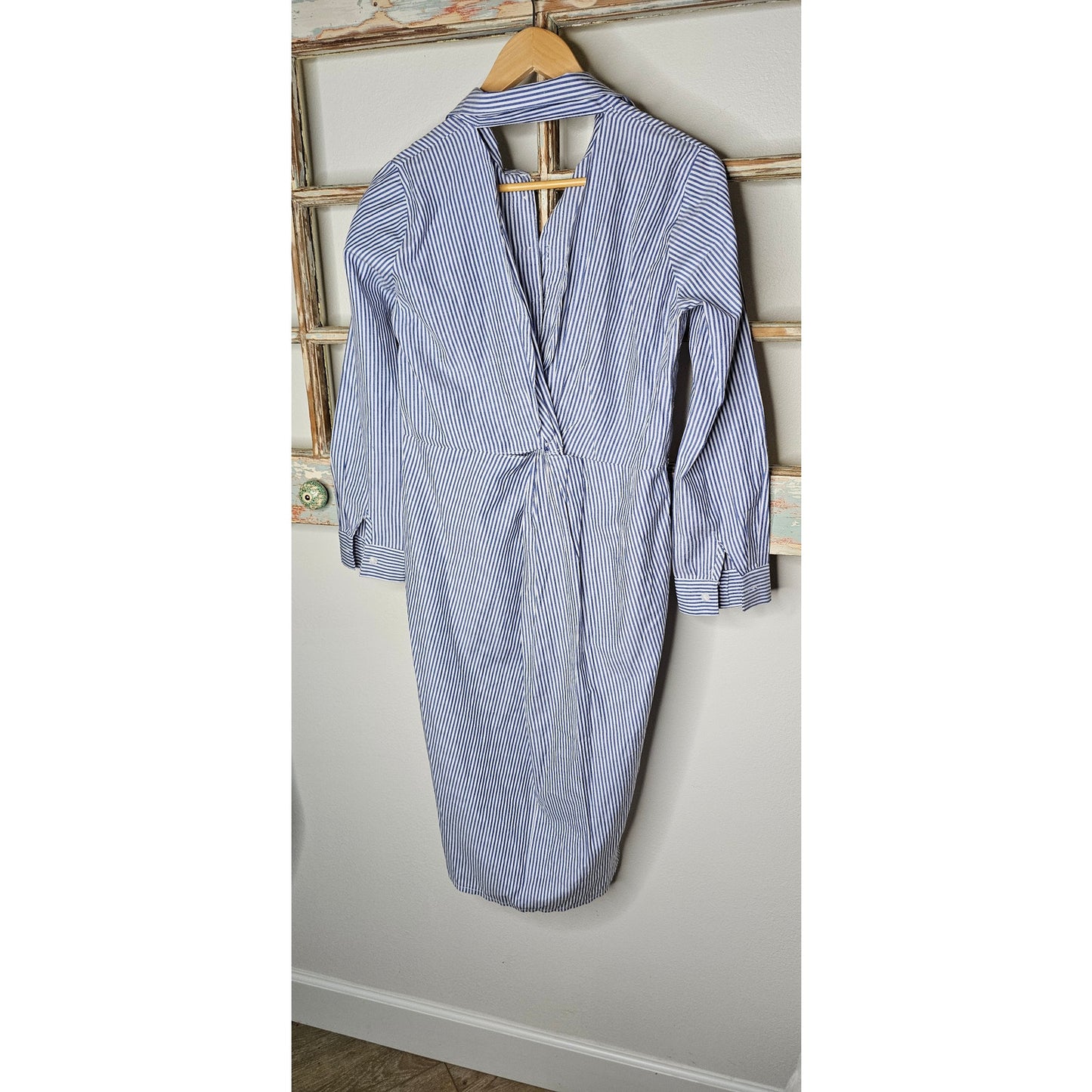 Matilda Navy & White Oxford Button Down High Low V-back Dress size 4