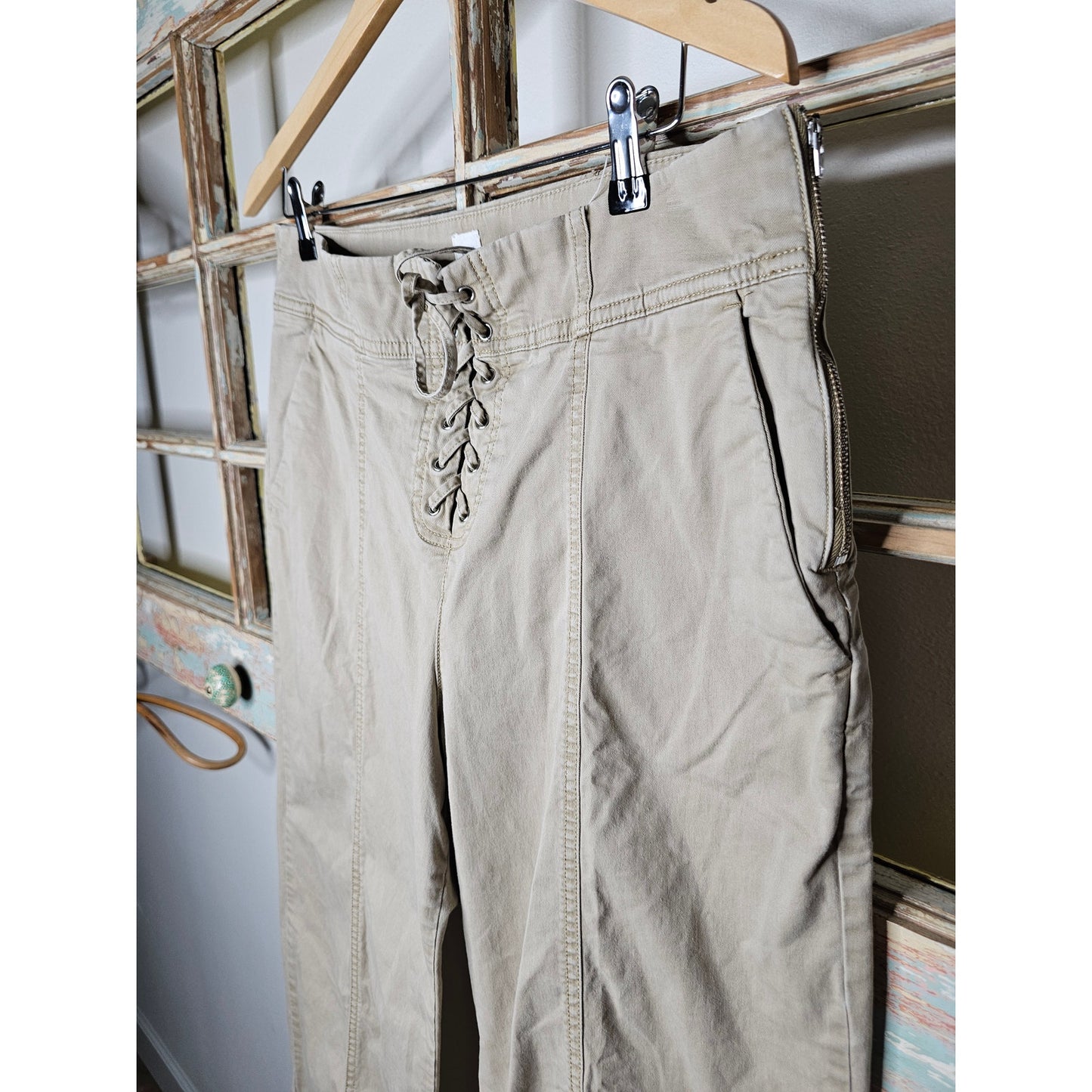 Vintage Gap Khaki Lace Up Pants Ladies size 12