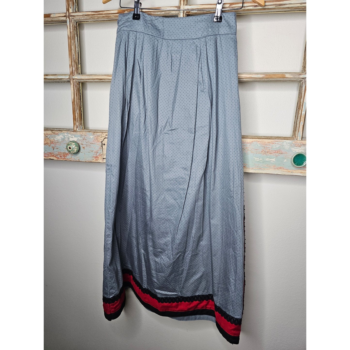 Vintage Maxi Faux Wrap Skirt W/ Lace & Embroidery Size 28"