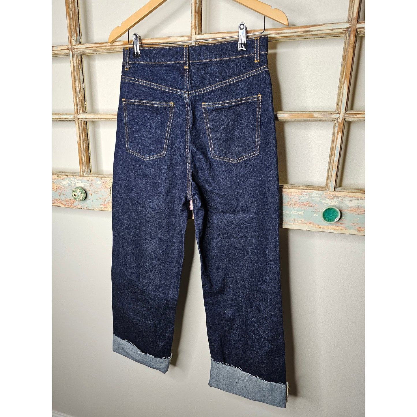 NWT Zara Dark Wash High Rise Relaxed fit Cuffed Jeans Ladies size 6