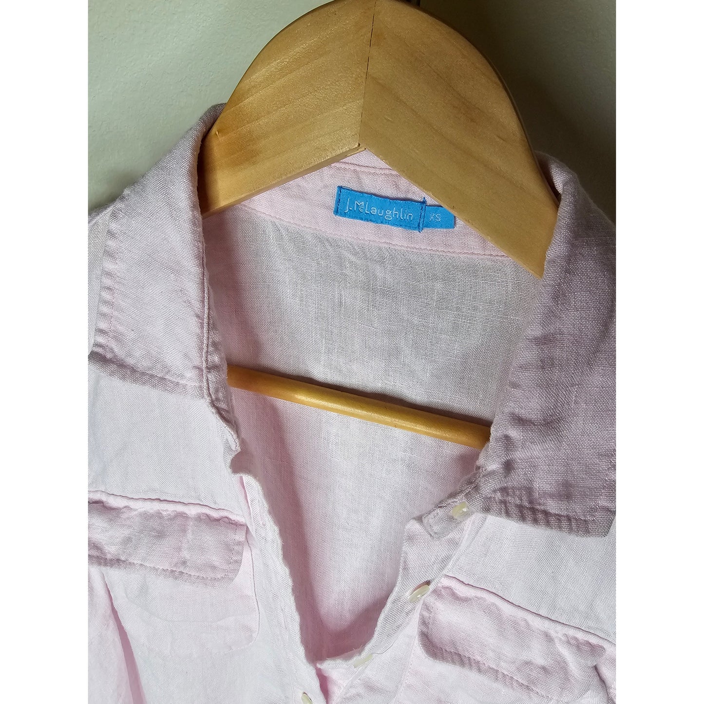 J. Mclaughlin Pink Linen Sleeveless 1/4 button up with collar Ladies size XS