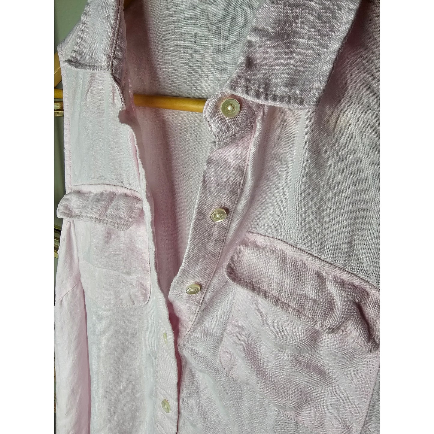 J. Mclaughlin Pink Linen Sleeveless 1/4 button up with collar Ladies size XS