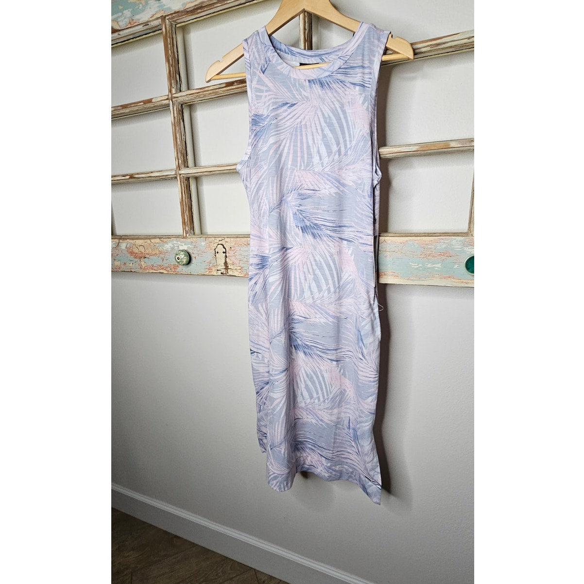 NWT Tahari Summer Palms Sleeveless Dress with Pockets size Small