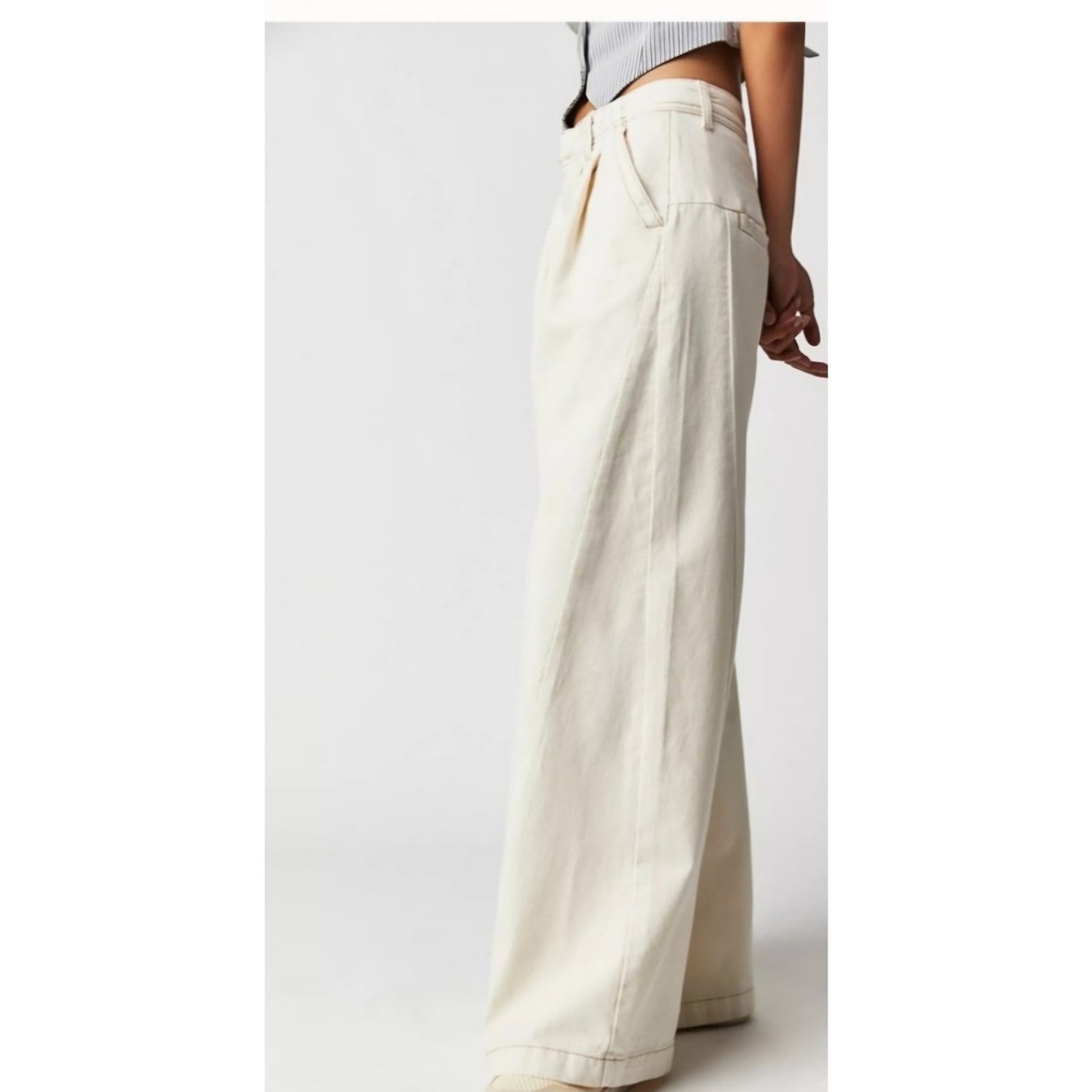 NWT Wide Leg Denim Ecru Pants / Jeans Ladies size XS
