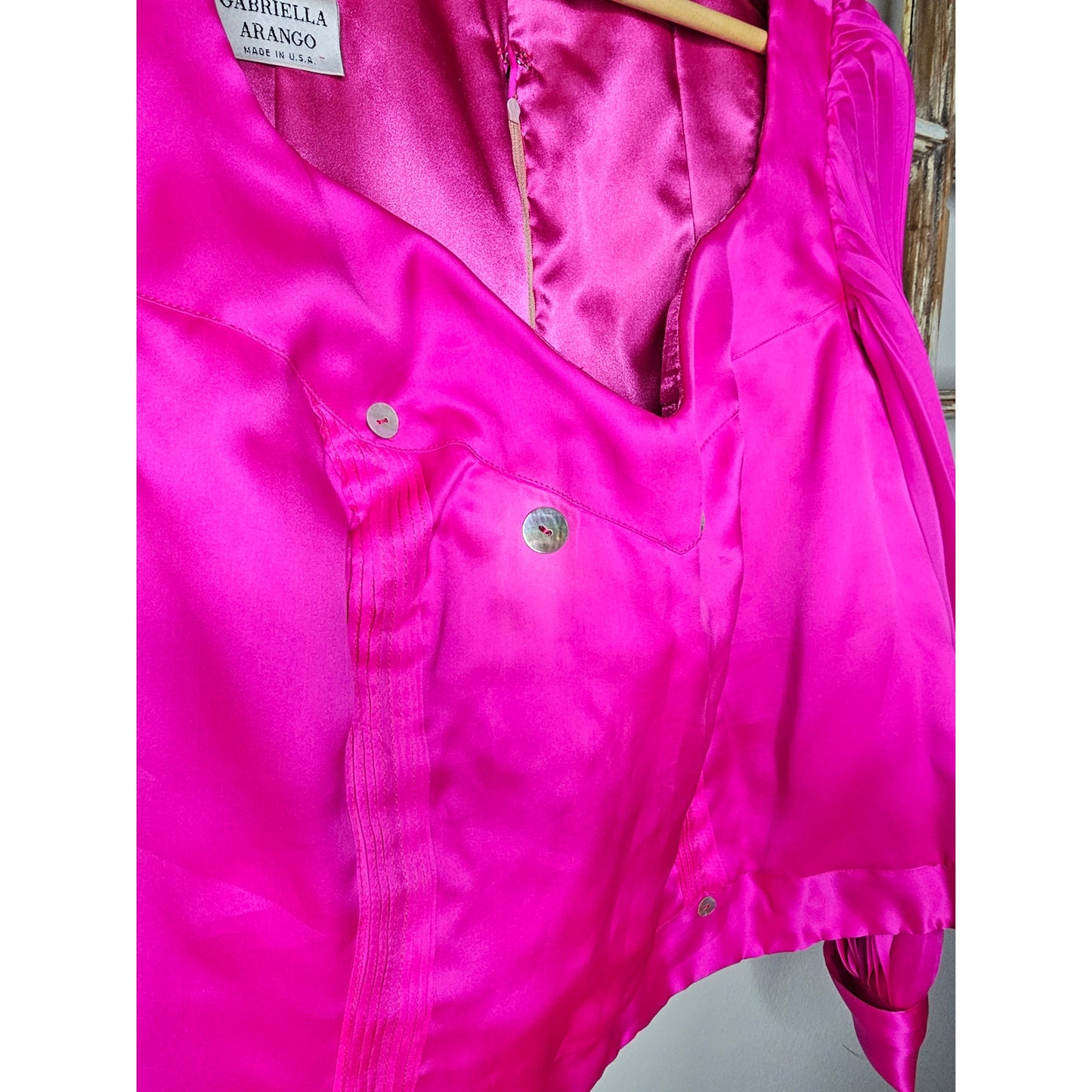 Gabriella Arango Miami Designer Two Piece Hot Pink Ladies Formal set size 3X