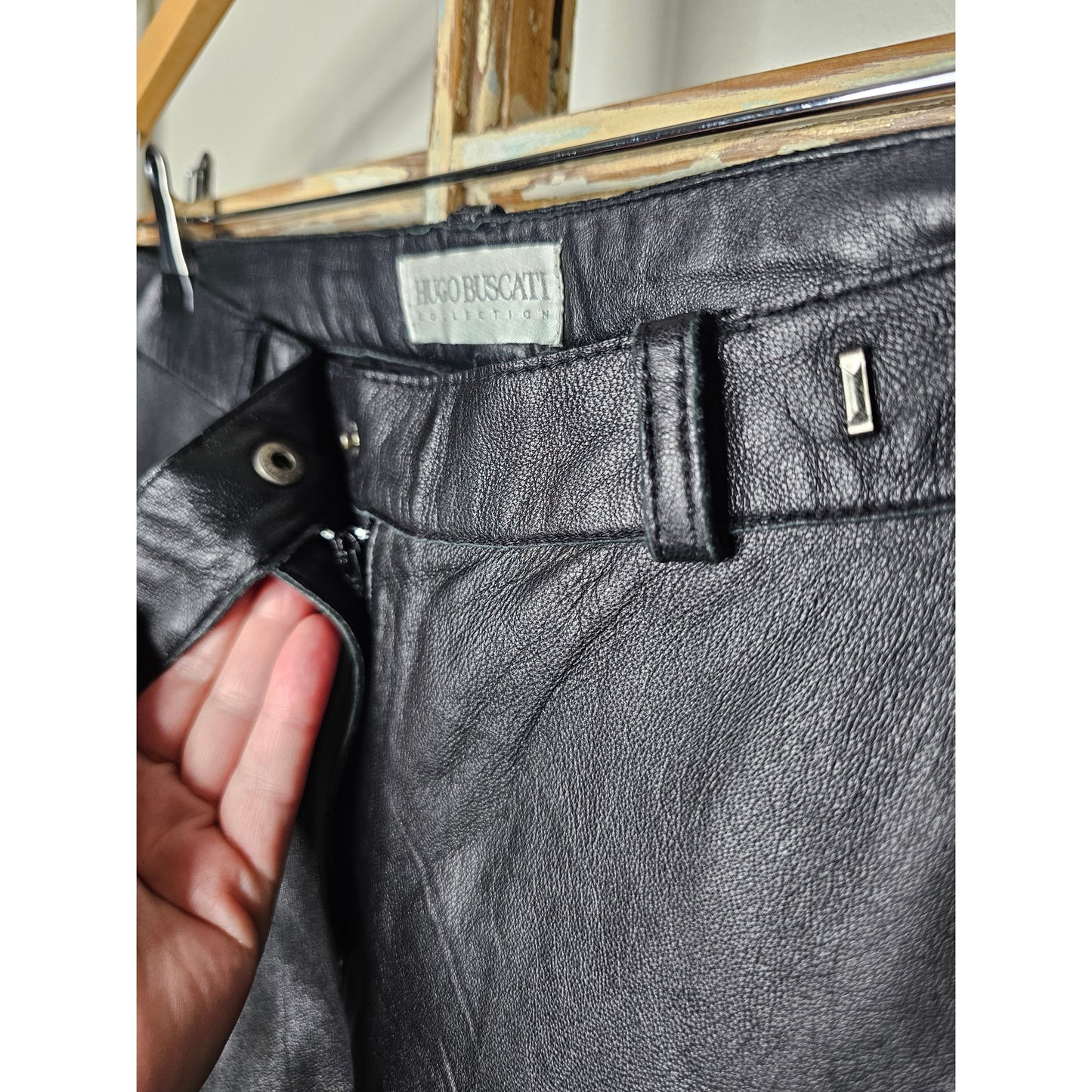 Hugo Buscati Black Leather Straight Leg Pants Motorcycle, riding, biker chic Size 8
