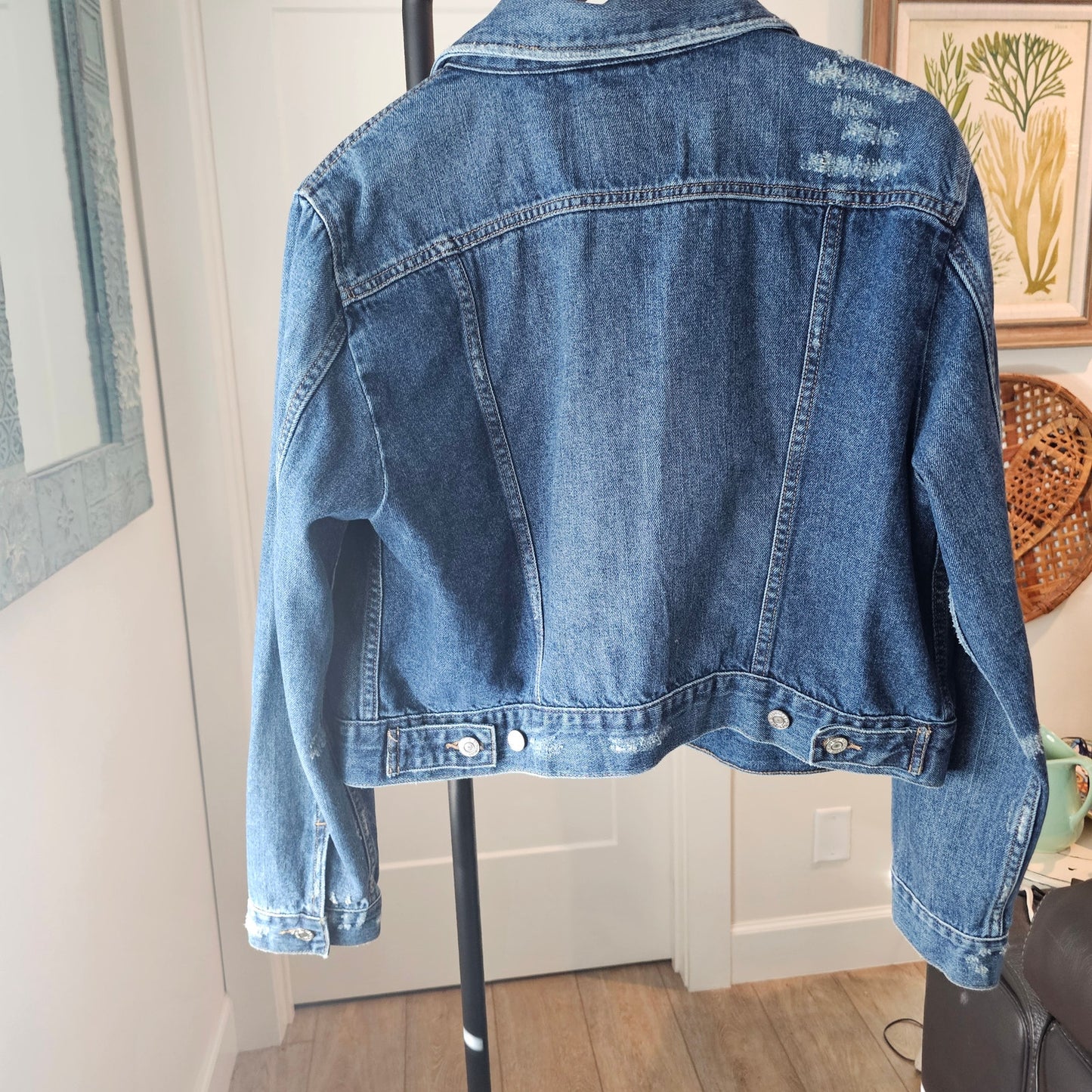 Levi Strauss & Co. Denim Jean Distressed Trucker Jacket Ladies Size XL