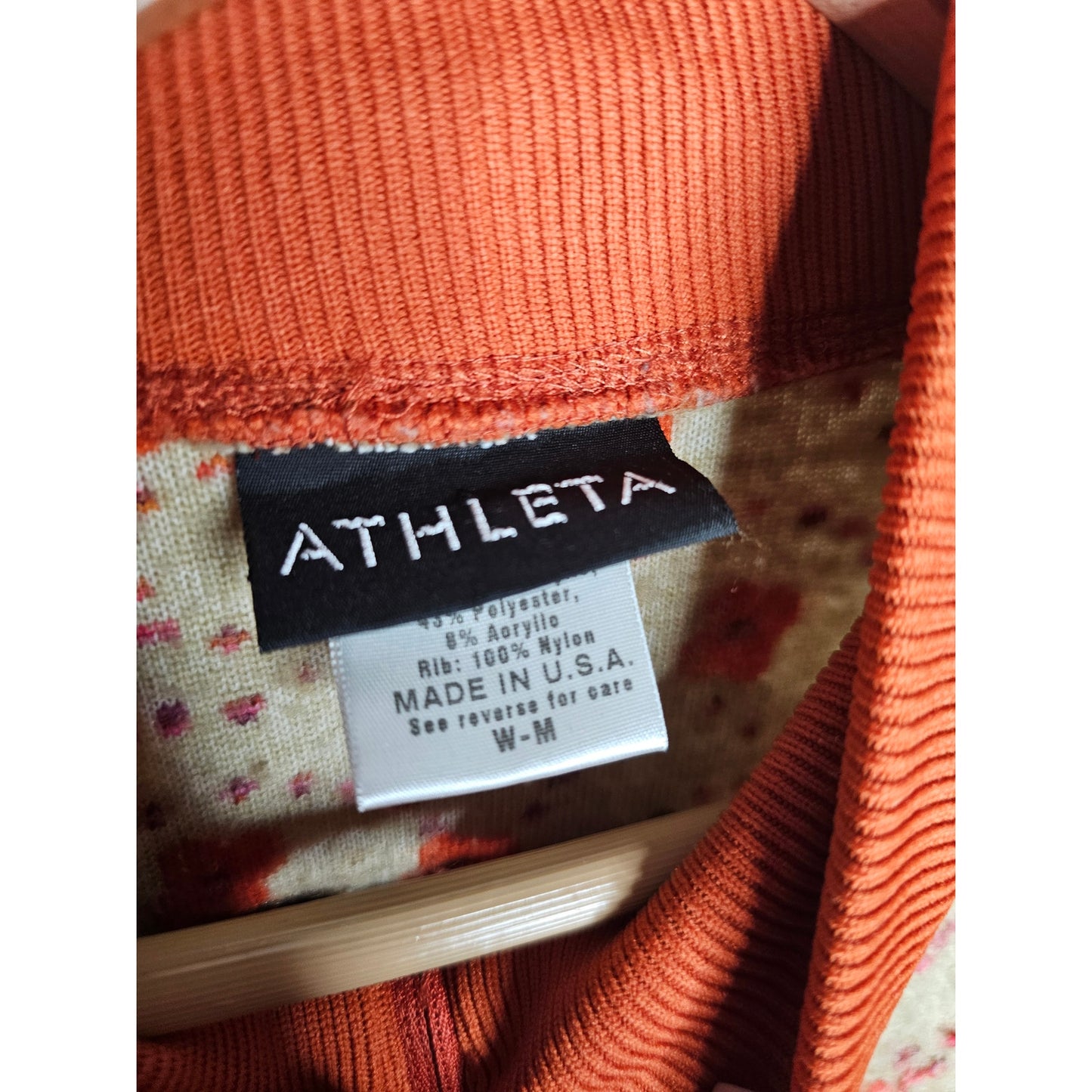 Vintage Athleta Embroidered Long Sleeve Cropped Zip Up Jacket ladies size Medium