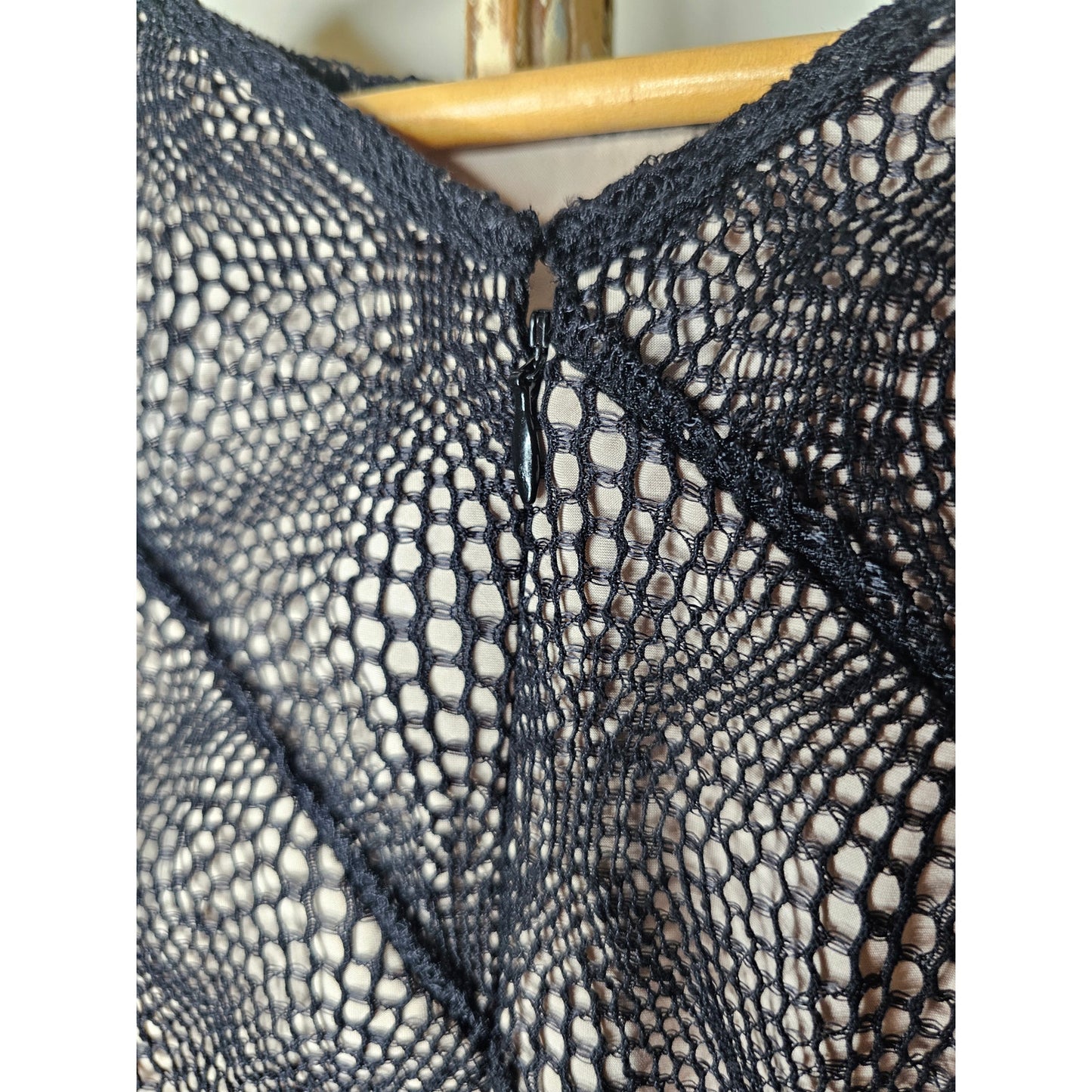 NWT Zac Posen Black Lace Overlay Dress Ladies size 4