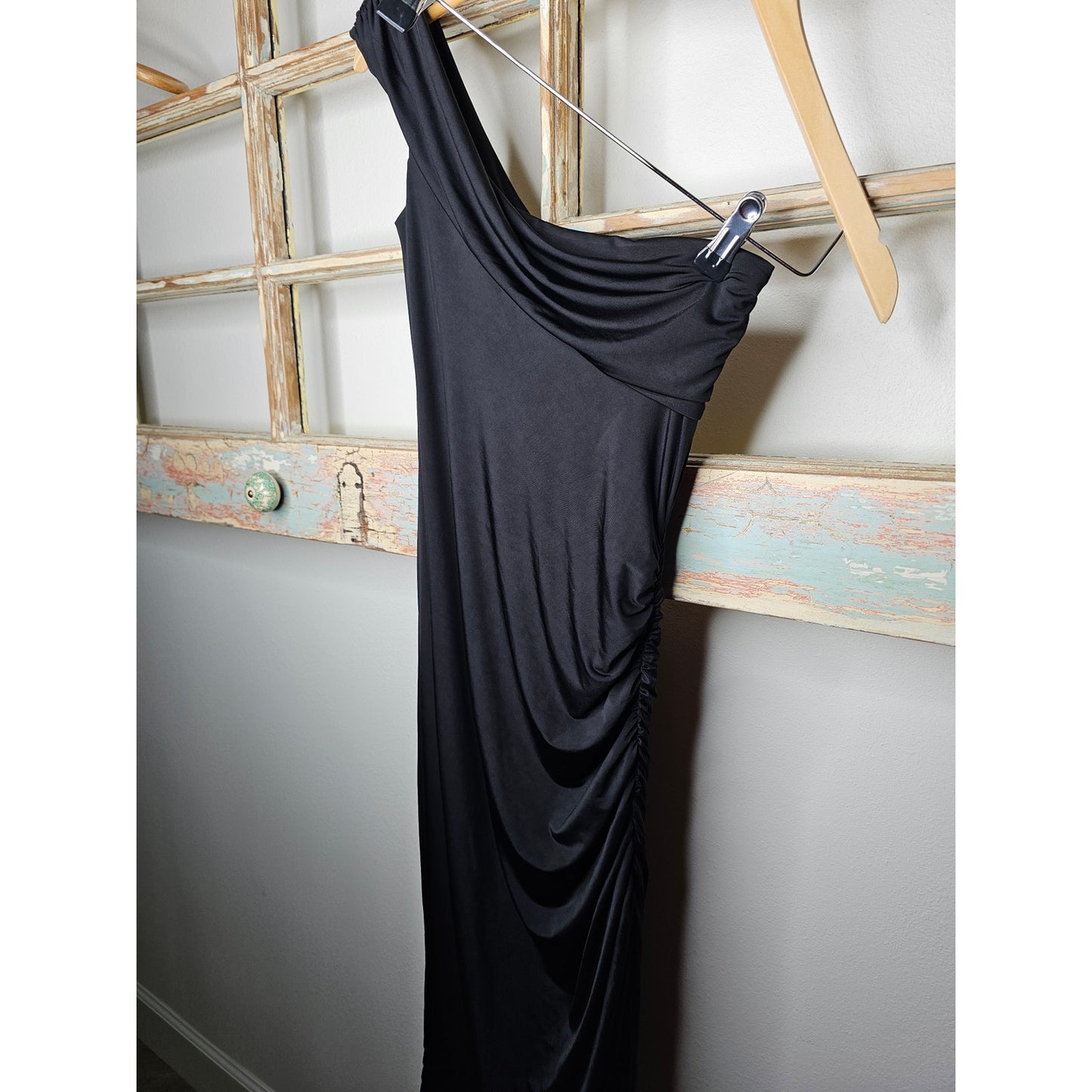 NWT Majorelle One Shoulder Bodycon Slinky Dress Ladies size Medium