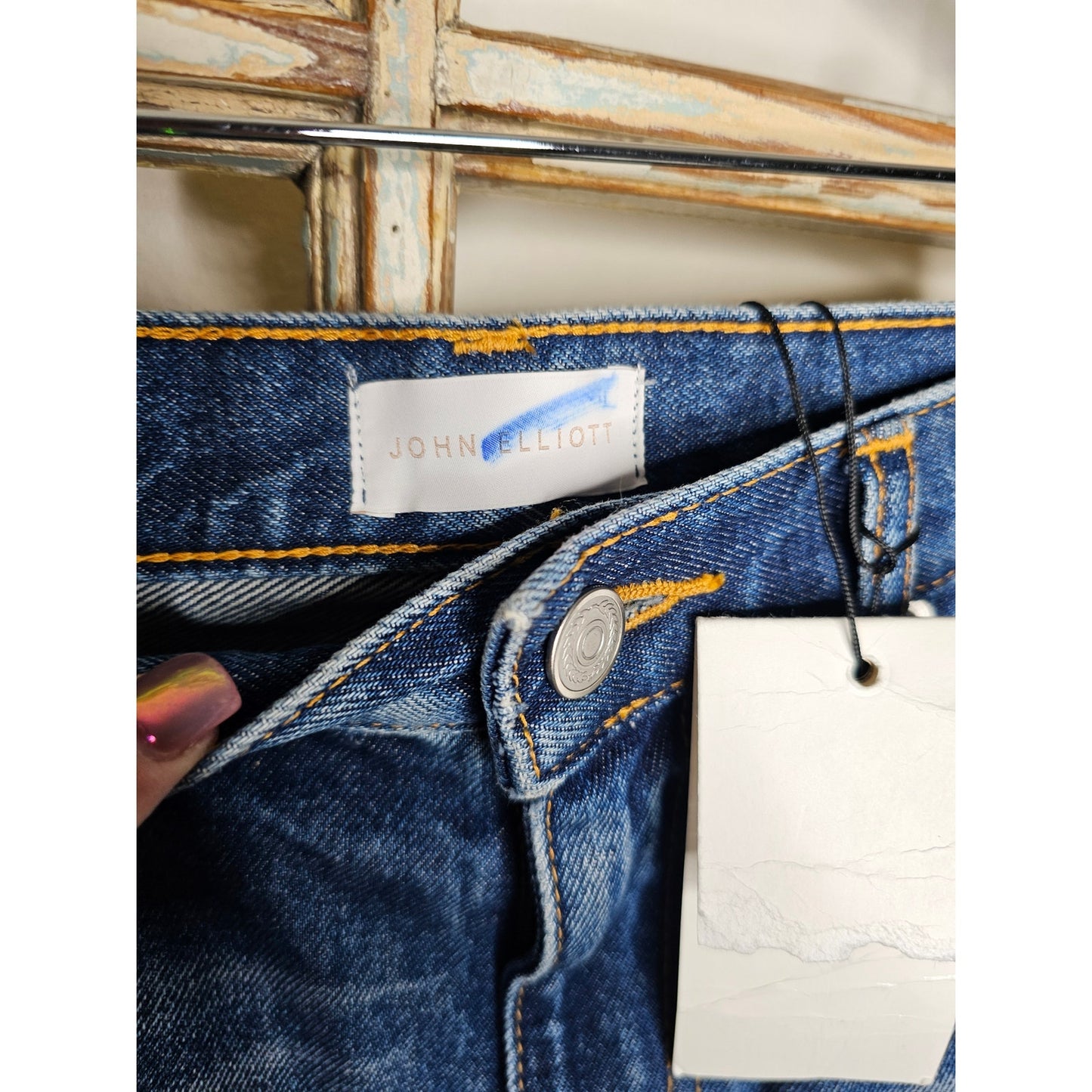 NWT John Elliot Slim Jeans Medium Wash Ladies Size 28