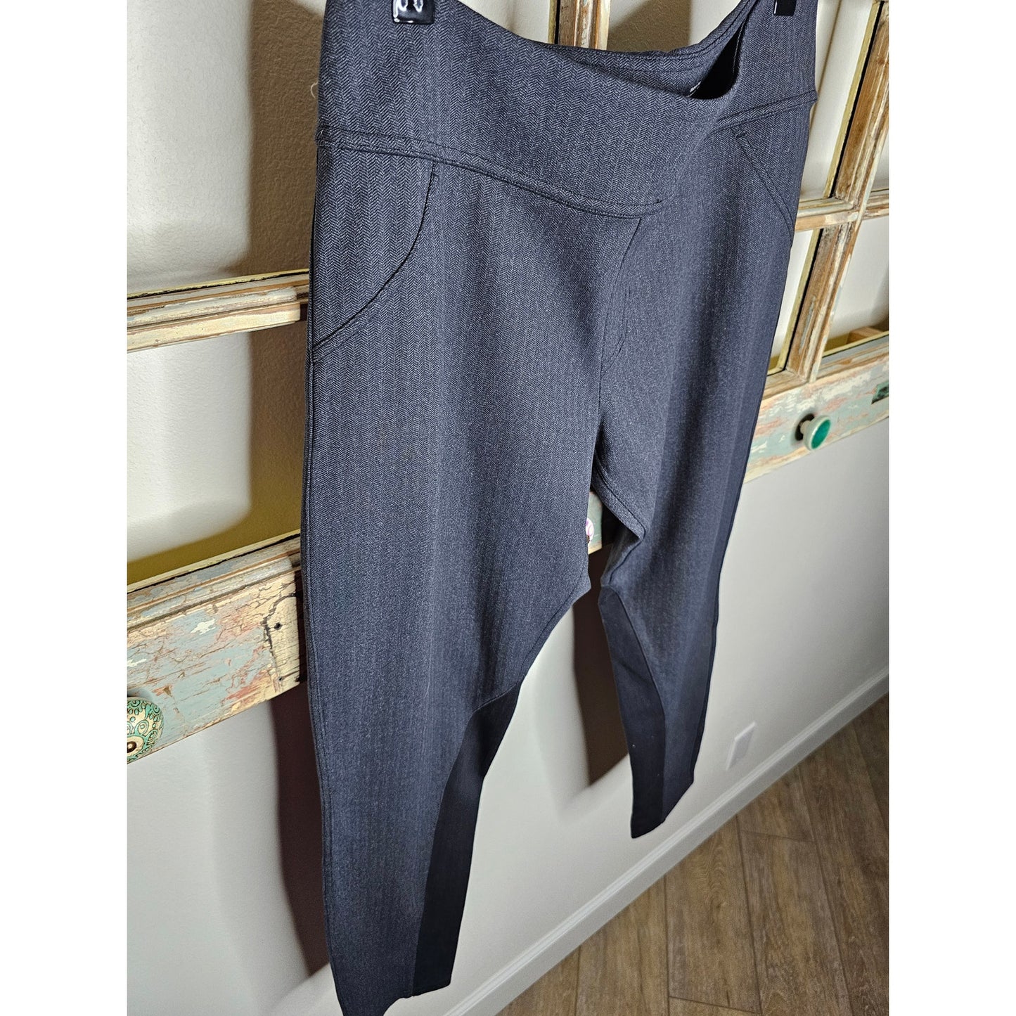 Giro Sport Design Gray Ladies Cycling Dress Pants Size XL