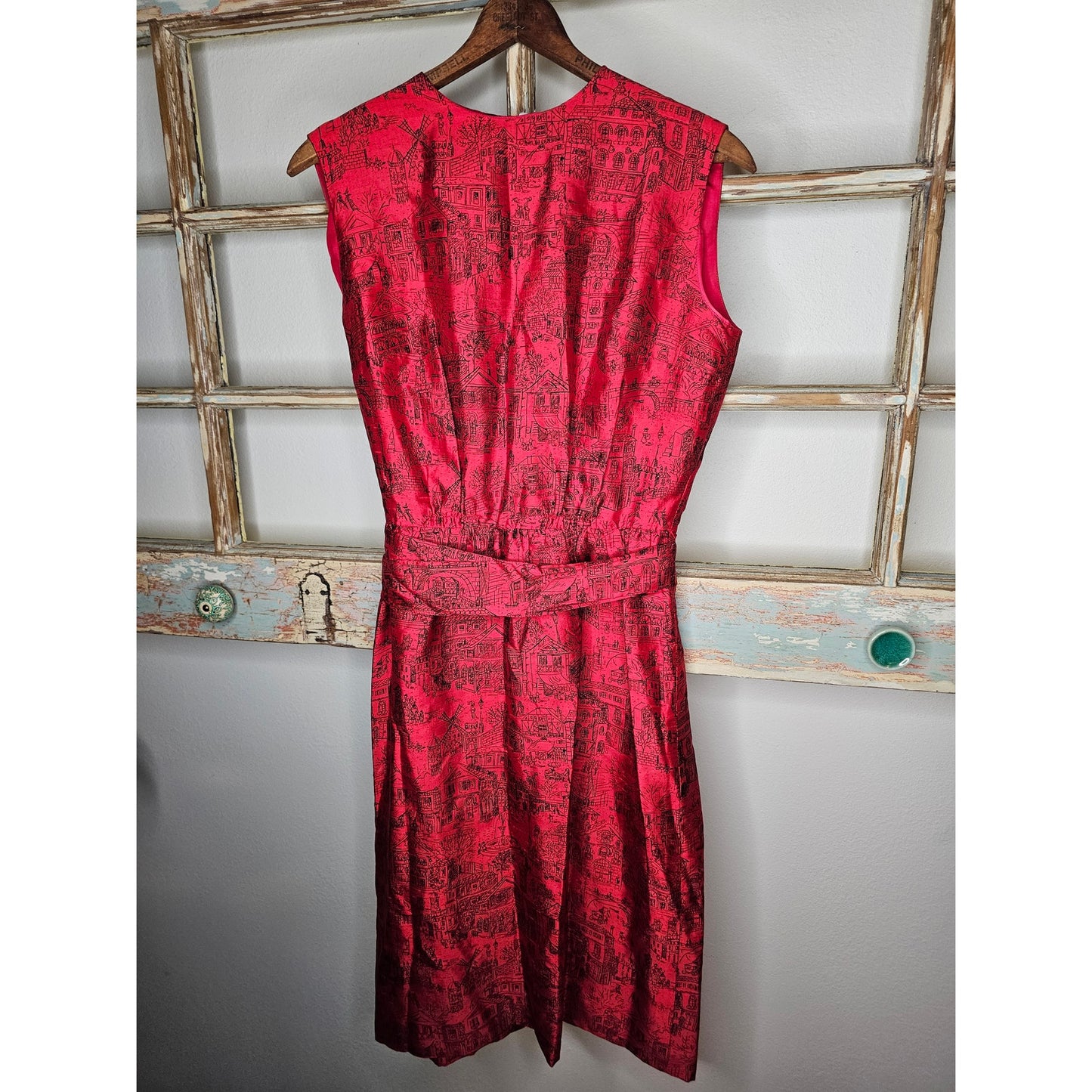 Vintage Lanz Red Silk Dress With sketched Street Scene knee length size small