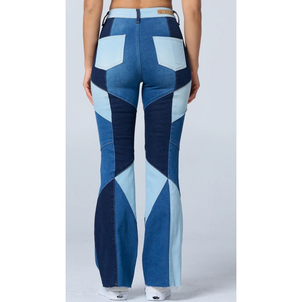 NWT Blue Turtle Patchwork 60's Vibe High Rise Stretch jeans Size 3