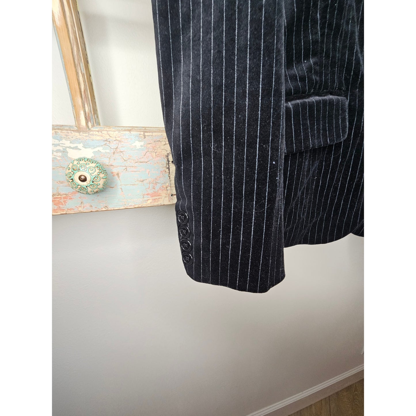 Lauren Ralph Lauren Black Velvet Blazer with Pinstripes Ladies size Small