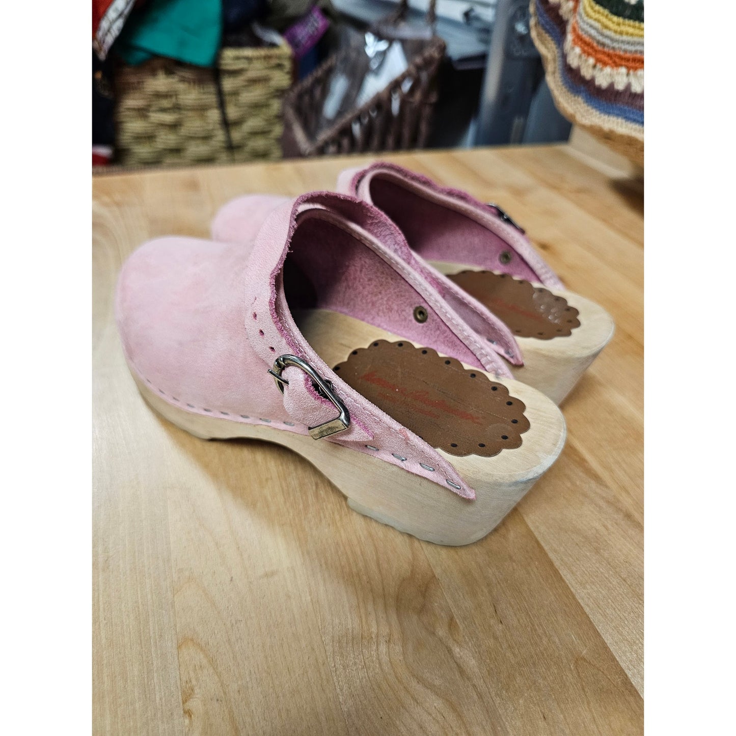 Hannah Anderson Pink Suede Slip On Clogs Ladies size 6
