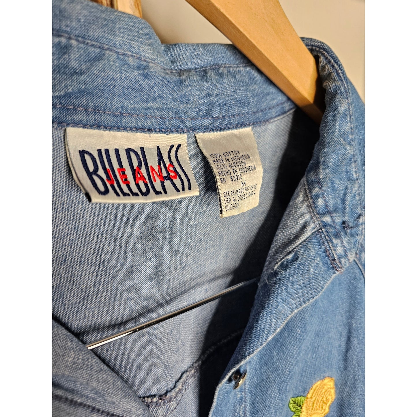 Vintage Bill Blass Denim Button Up Shirt W/ Embroidered Size Medium