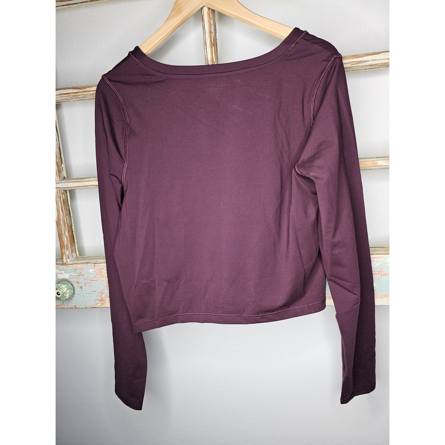 NWT Athleta Shanti Top Size 1X Antique Burgandy Long Sleeve & Cropped
