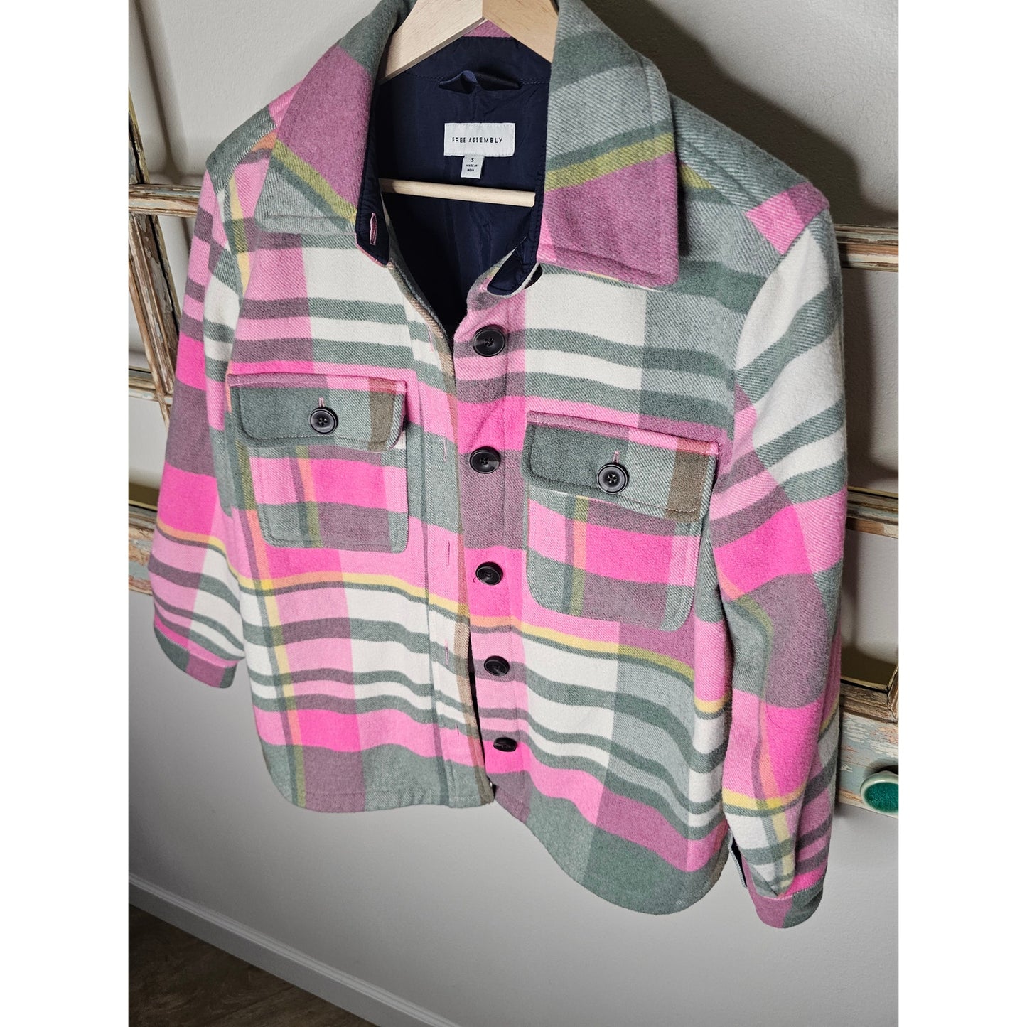 Free Assembly Pink/white/Gray Wool Blend Shacket Ladies size Small