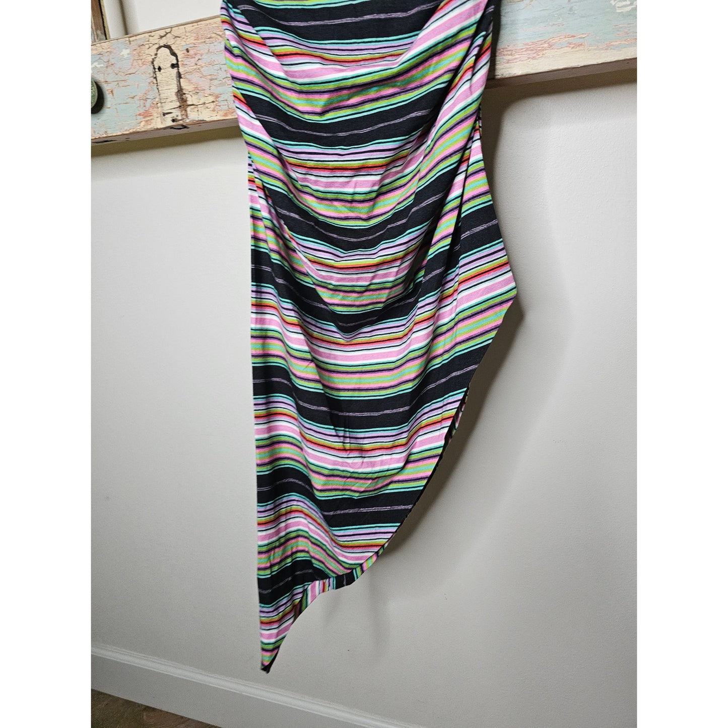 NWT Artelier Nicole Miller Ladies size Medium Striped Cold Shoulder Dress