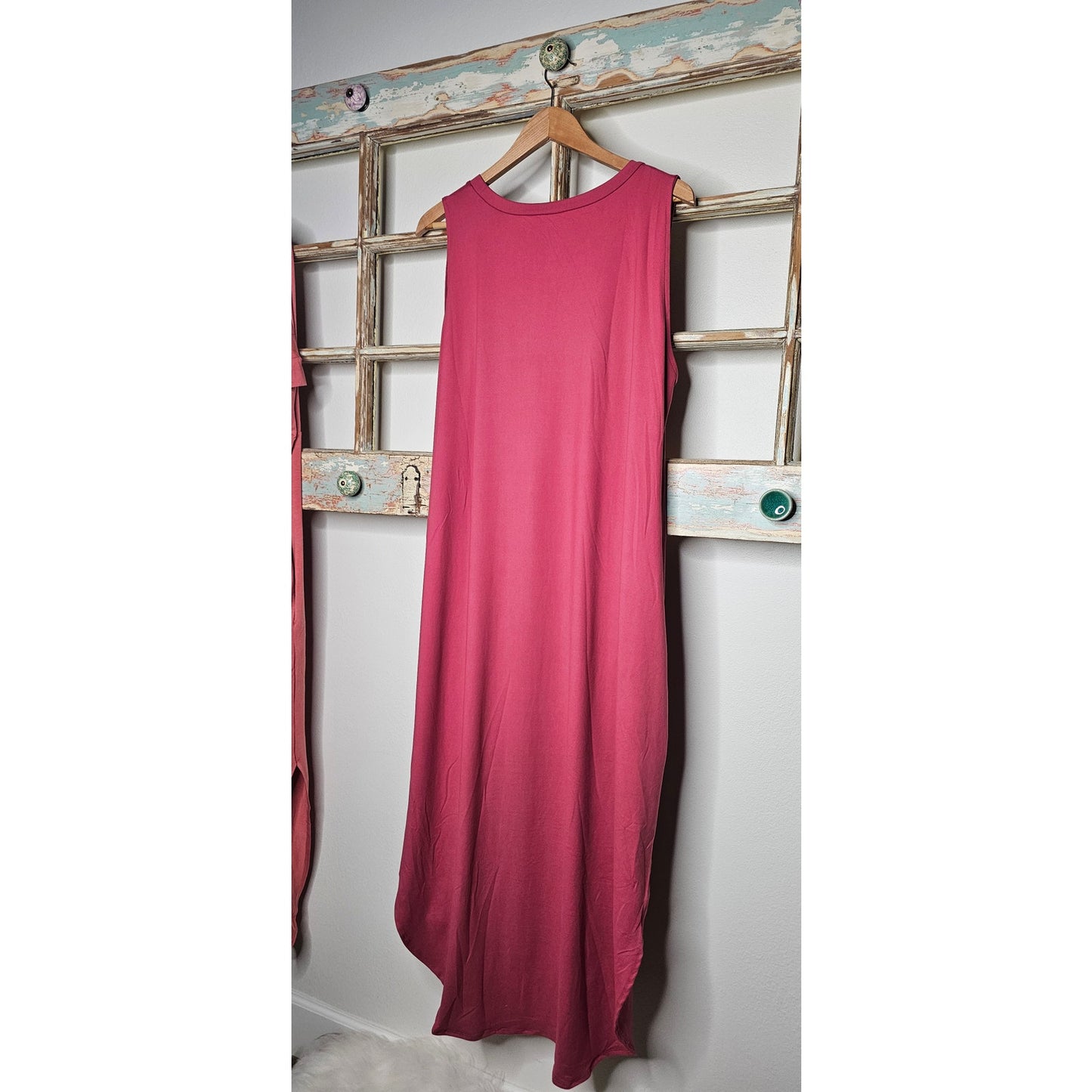 NWT Deep Rose Sleeveless Maxi Dress Ladies Size 2X 18/20