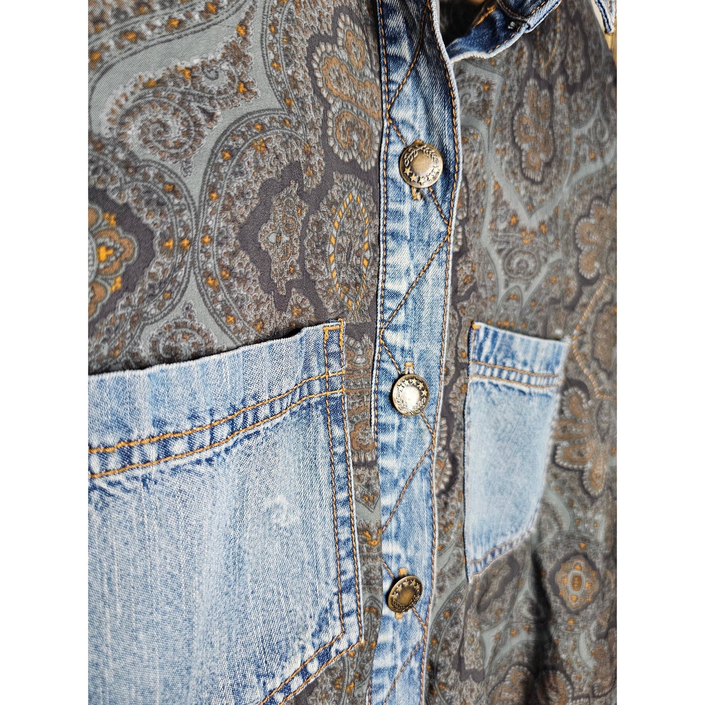 Free People 100% Denim Long Sleeve Button Up Boho Cowgirl Top Size XS