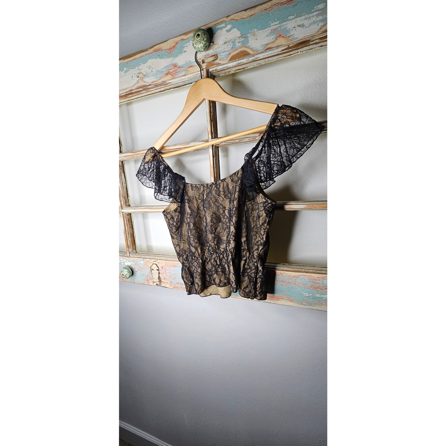 William B Lace Top with flutter lace shoulder strap size small