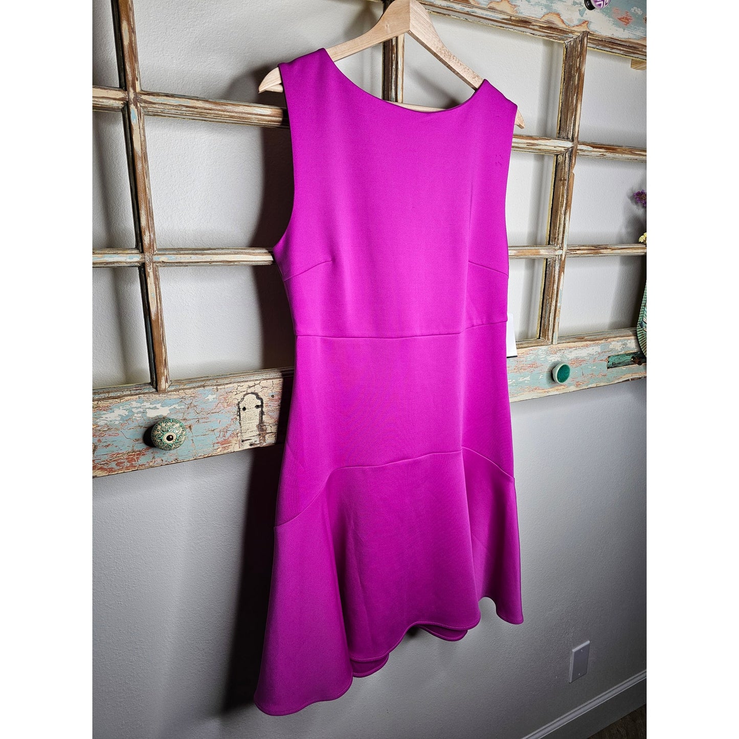 NWT Neiman Marcus Magenta Bateau Neckline Mini Dress Size Large