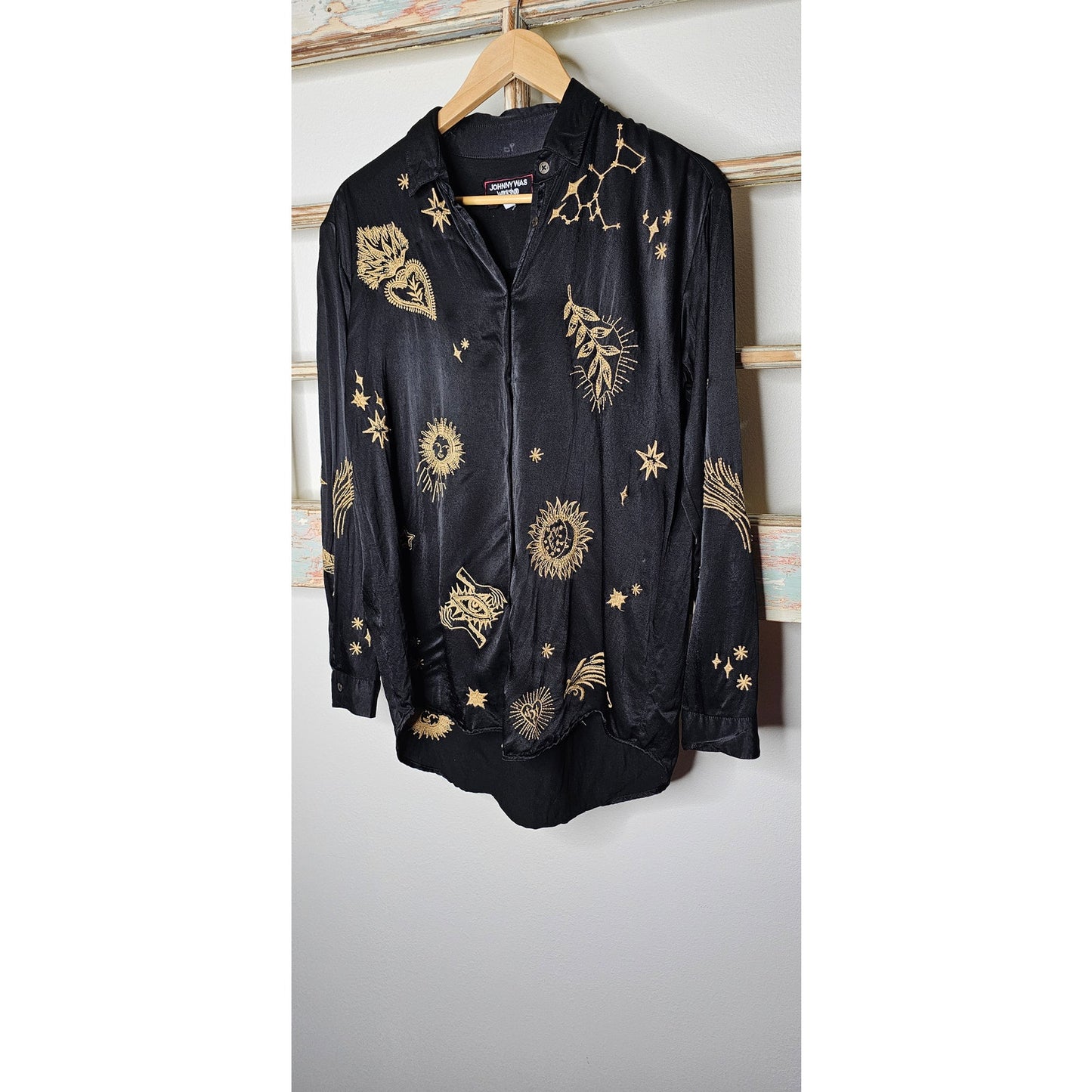 Johnny Was Workshop Black Button Up W/ Gold Embroidery High/low size XS