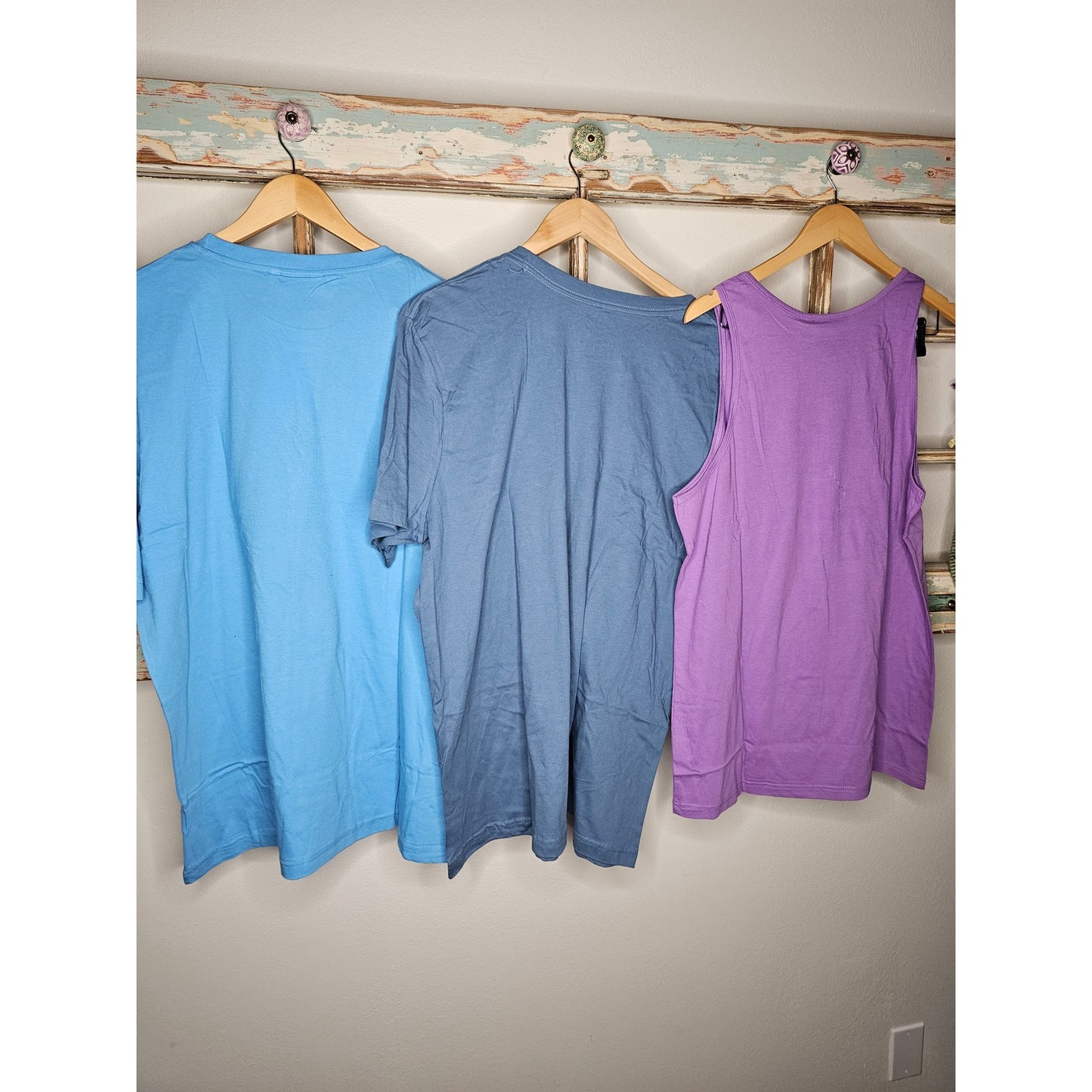 NWT Official Queer Eye lot of 3 Tee Shirts In Men's Size XX Large