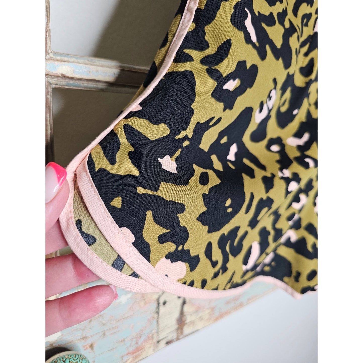 TopShop Cheetah Leopard Animal Print Pockets Silky Shorts Size 6