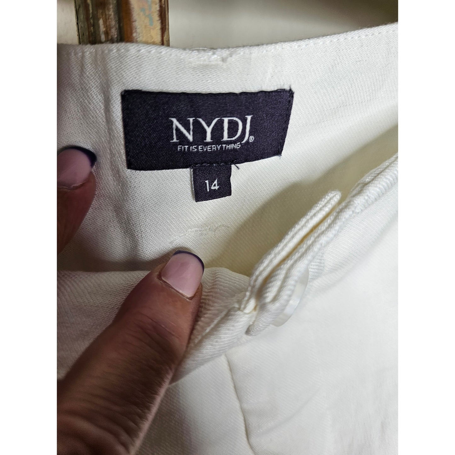 NWT NYDJ Optic white Linen Blend Lift/Tuck Pants Ladies size 14