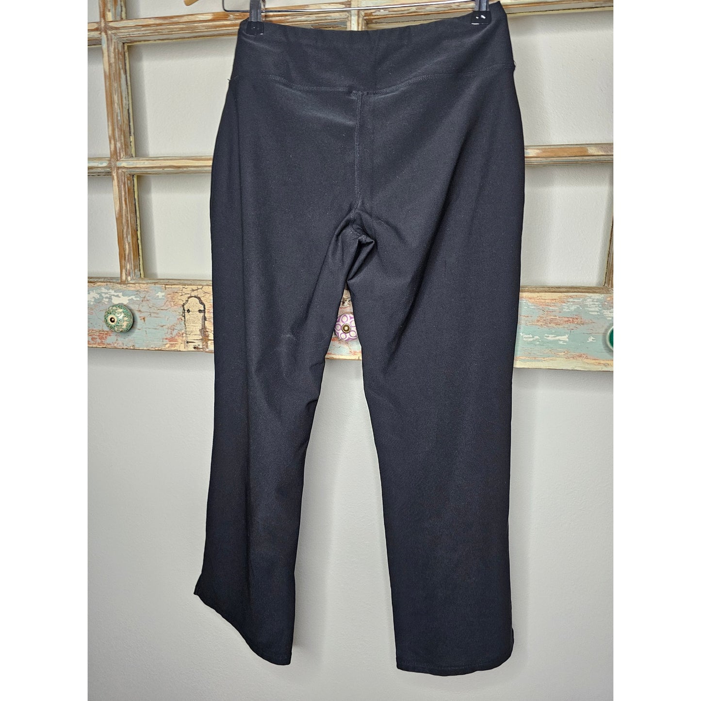 Lucy Black Activewear Yoga Pants Ladies Size Small Short