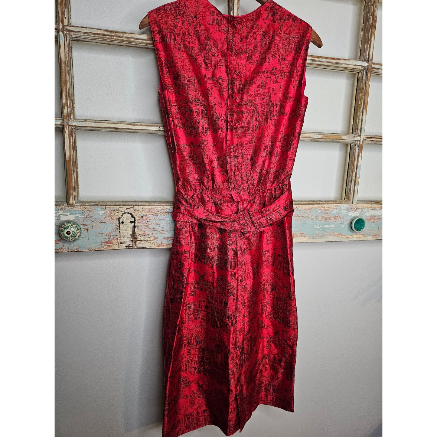 Vintage Lanz Red Silk Dress With sketched Street Scene knee length size small