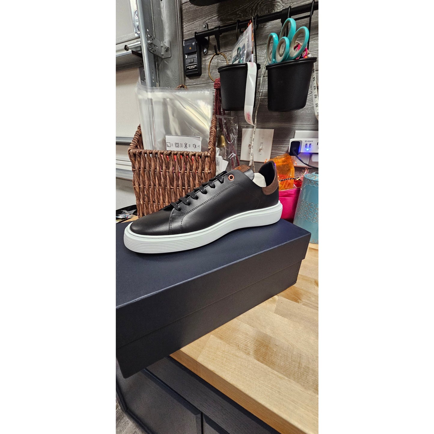 Good Man Brand Legend London Black & Dark Vachetta Sneaker Size 11