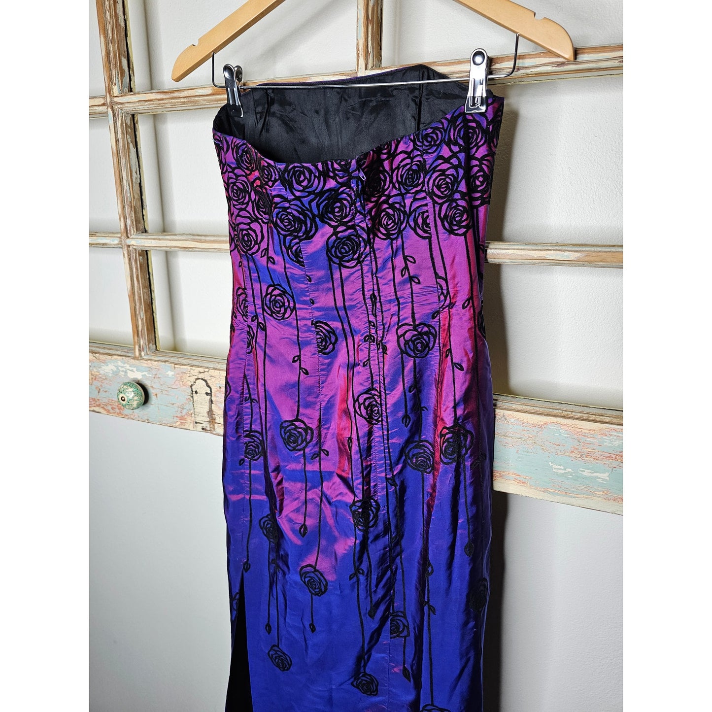 Gunne Sax Vintage Pink/Purple Iridescent Dress W/ Velvet Roses Size 5