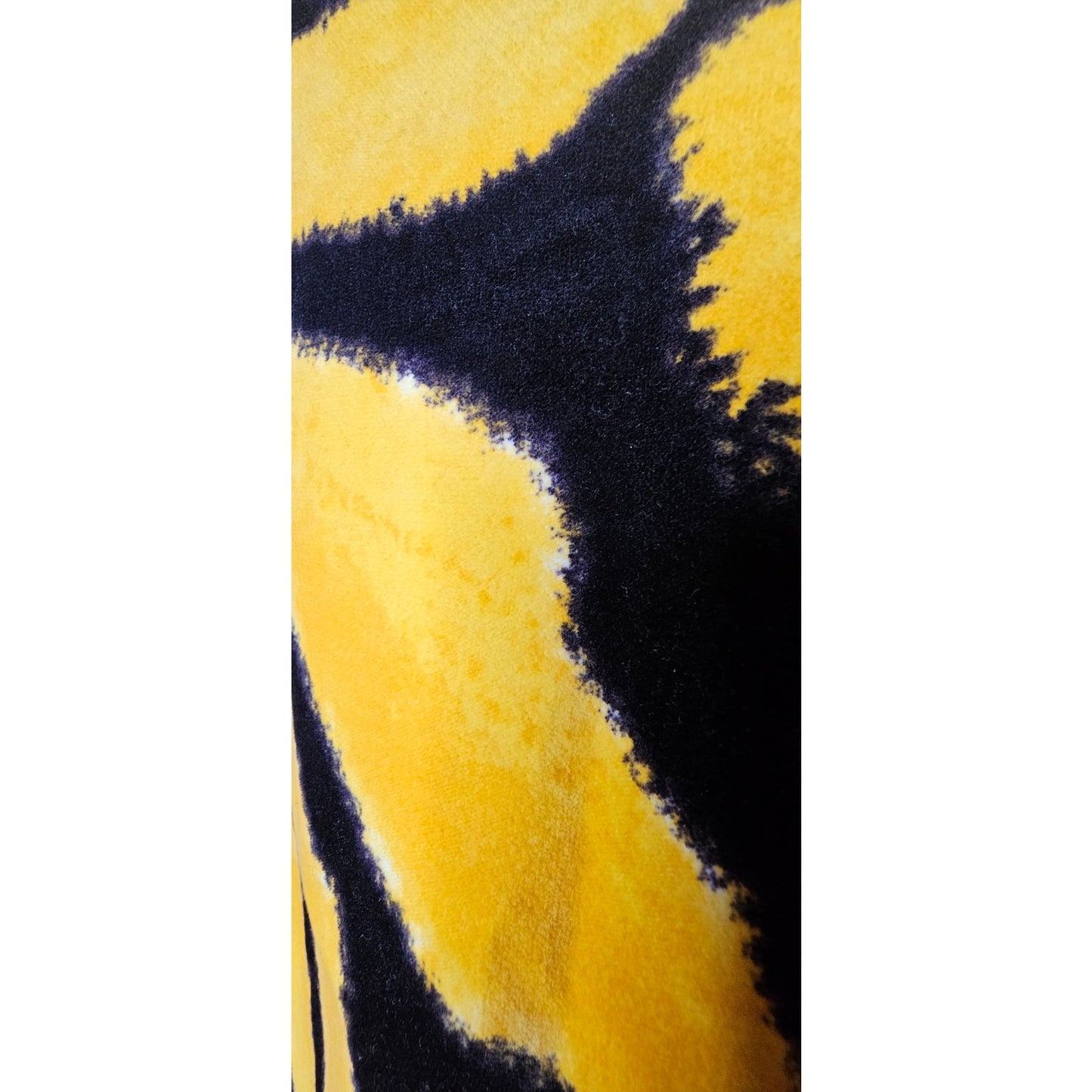 Isaac Mizrahi Cotton/Spandex Skirt With Side Zip Ladies size 4