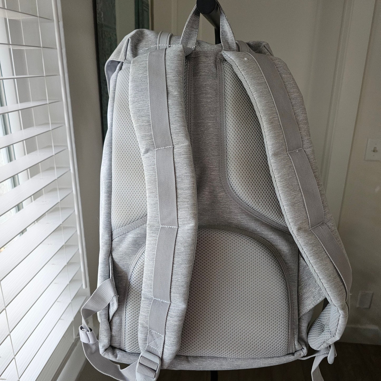 NWOT Herschel Supply Little America Light Grey Neutral Backpack