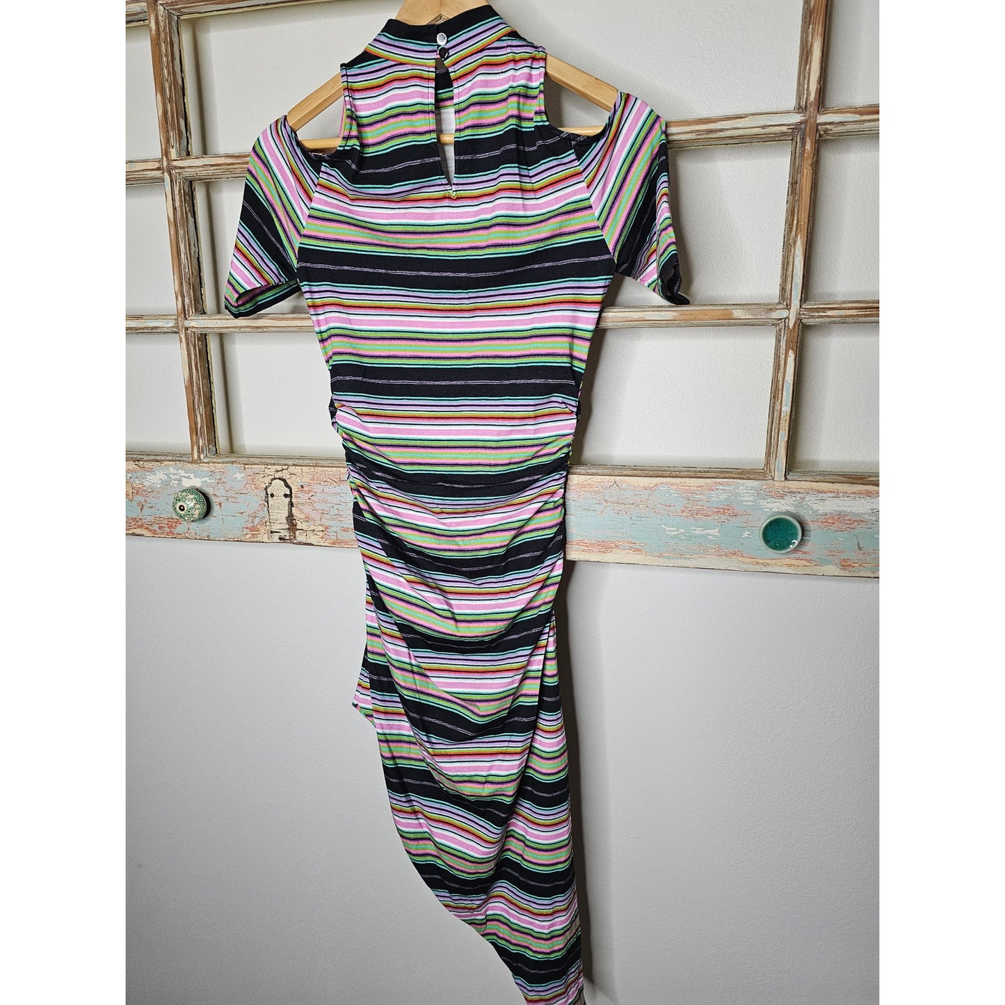 NWT Artelier Nicole Miller Ladies size Medium Striped Cold Shoulder Dress