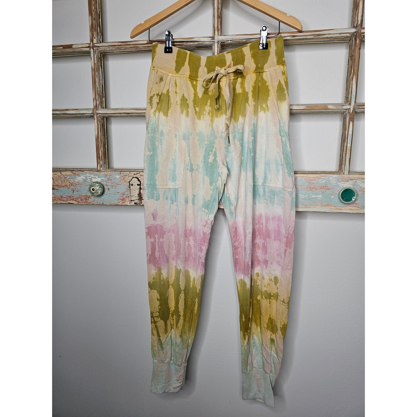 Tie Dye Young Fabulous and Broke Sweatpants Ladies size Large